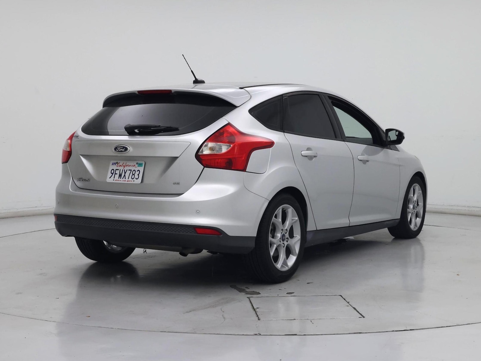 2014 Ford Focus SE - Photo 9