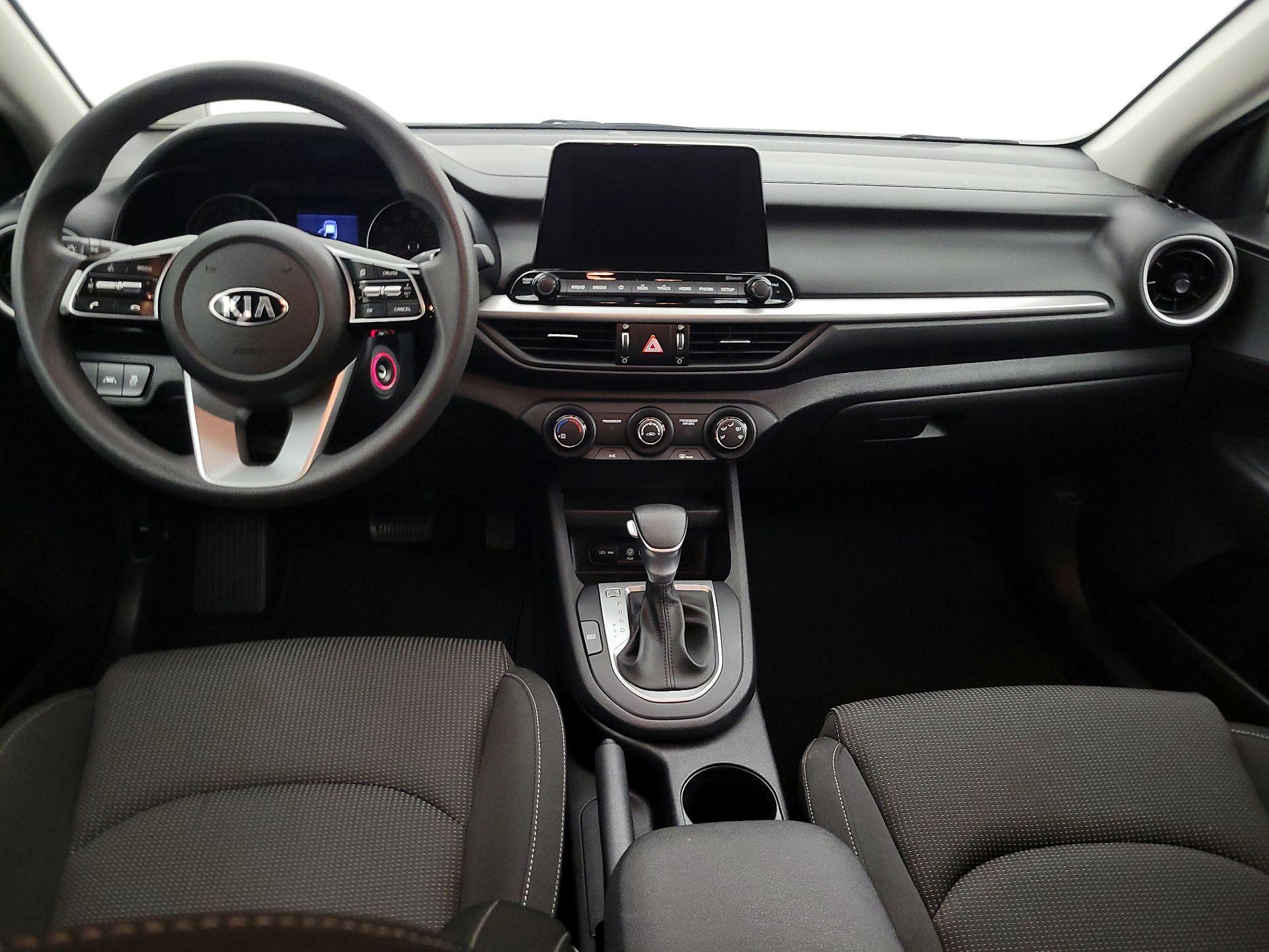 Thumbnail: 2021 Kia Forte - 9