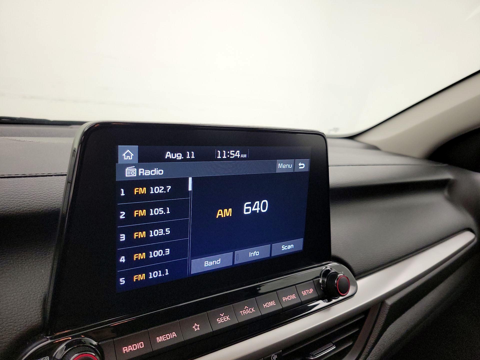 Thumbnail: 2021 Kia Forte - 15
