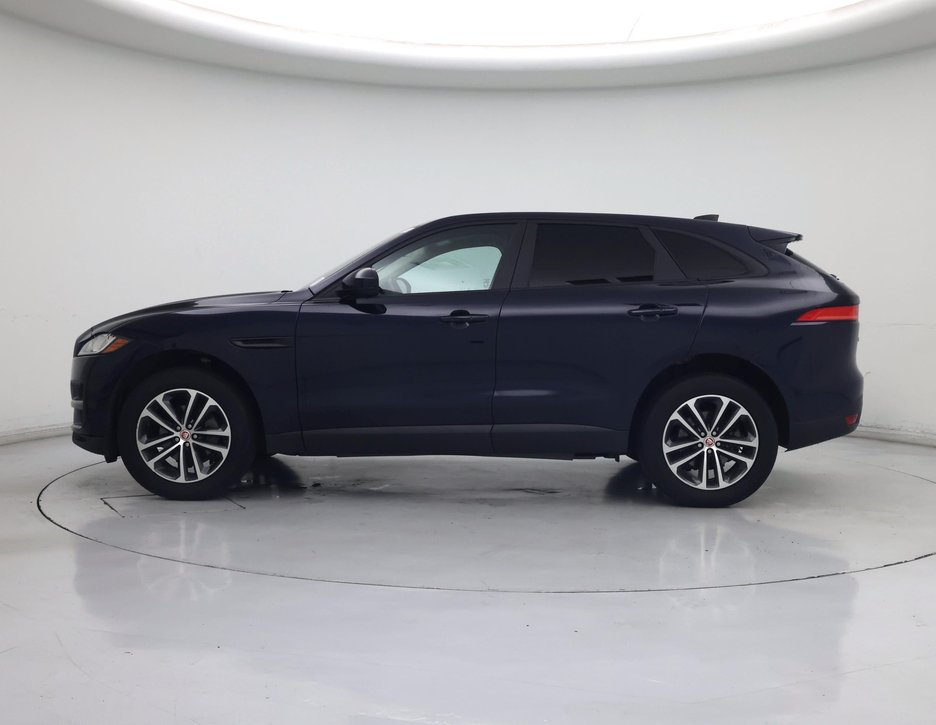 Thumbnail: 2020 Jaguar F-Pace - 3