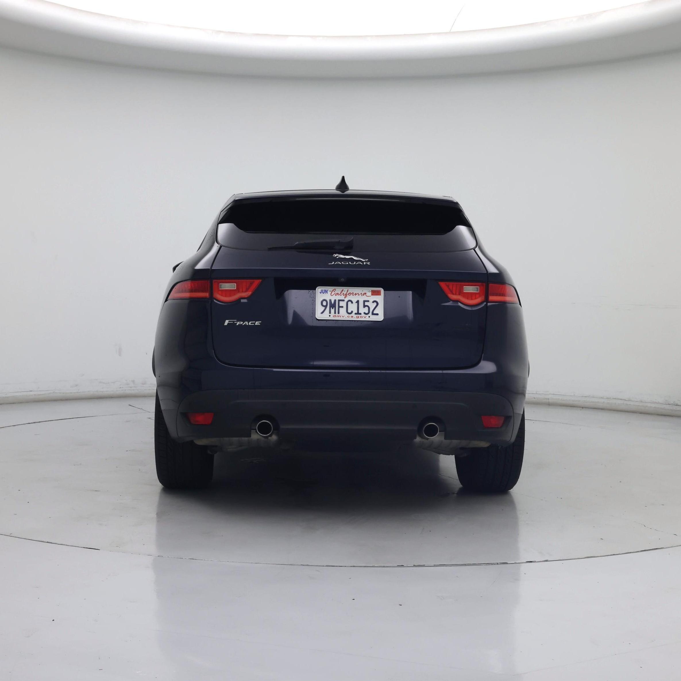 Thumbnail: 2020 Jaguar F-Pace - 6