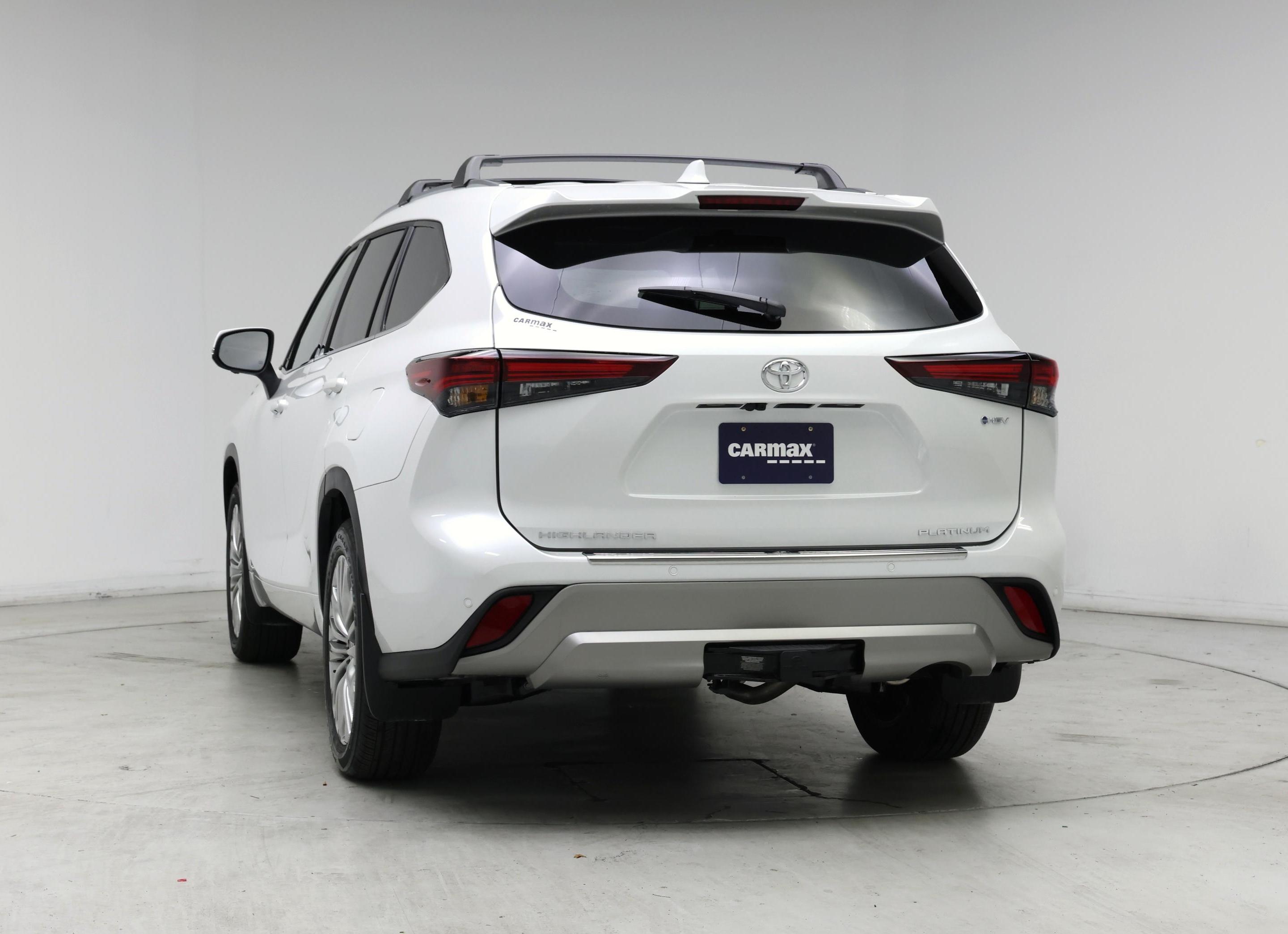 Thumbnail: 2026 Toyota Highlander - 6