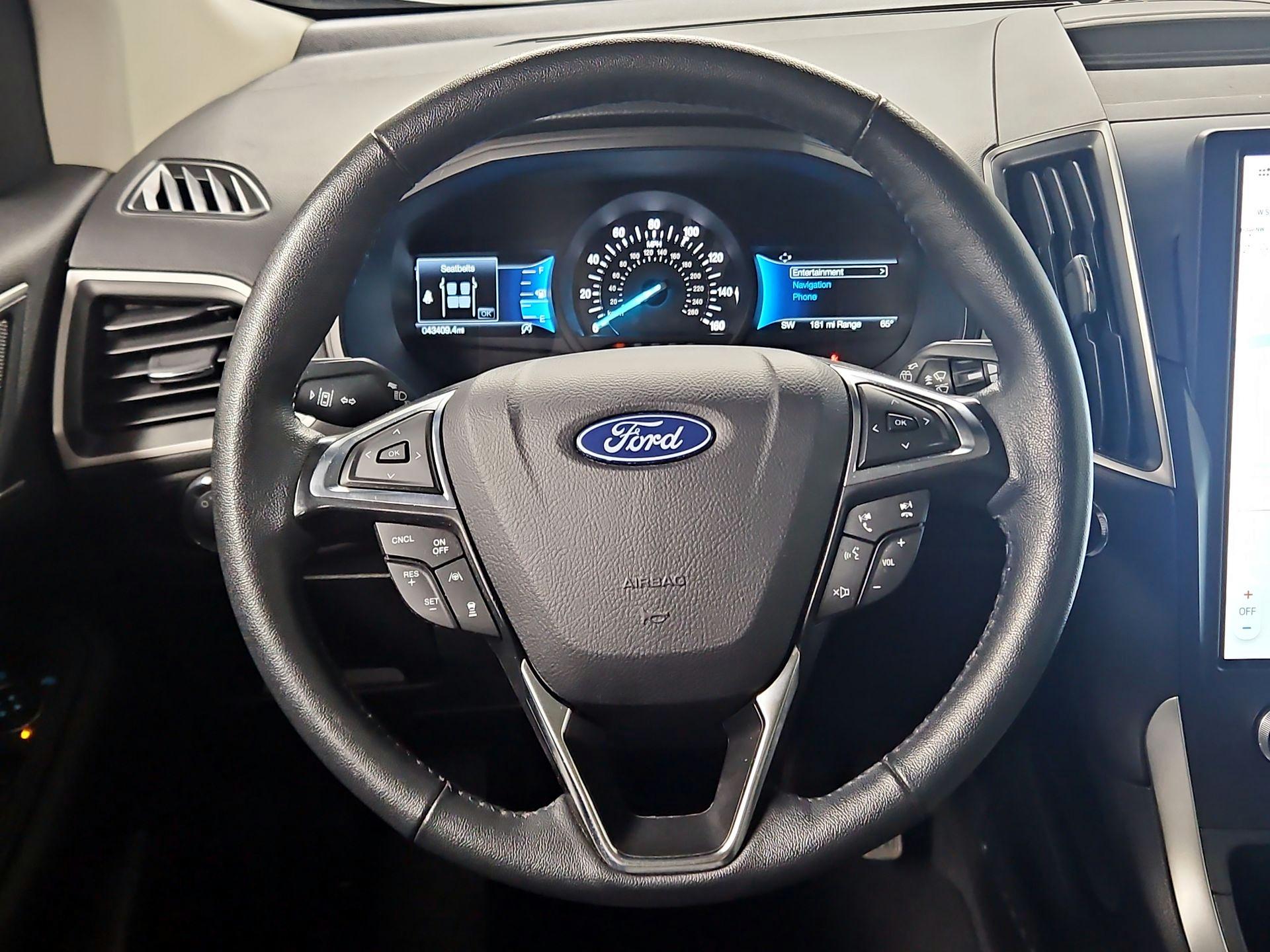 Thumbnail: 2024 Ford Edge - 10