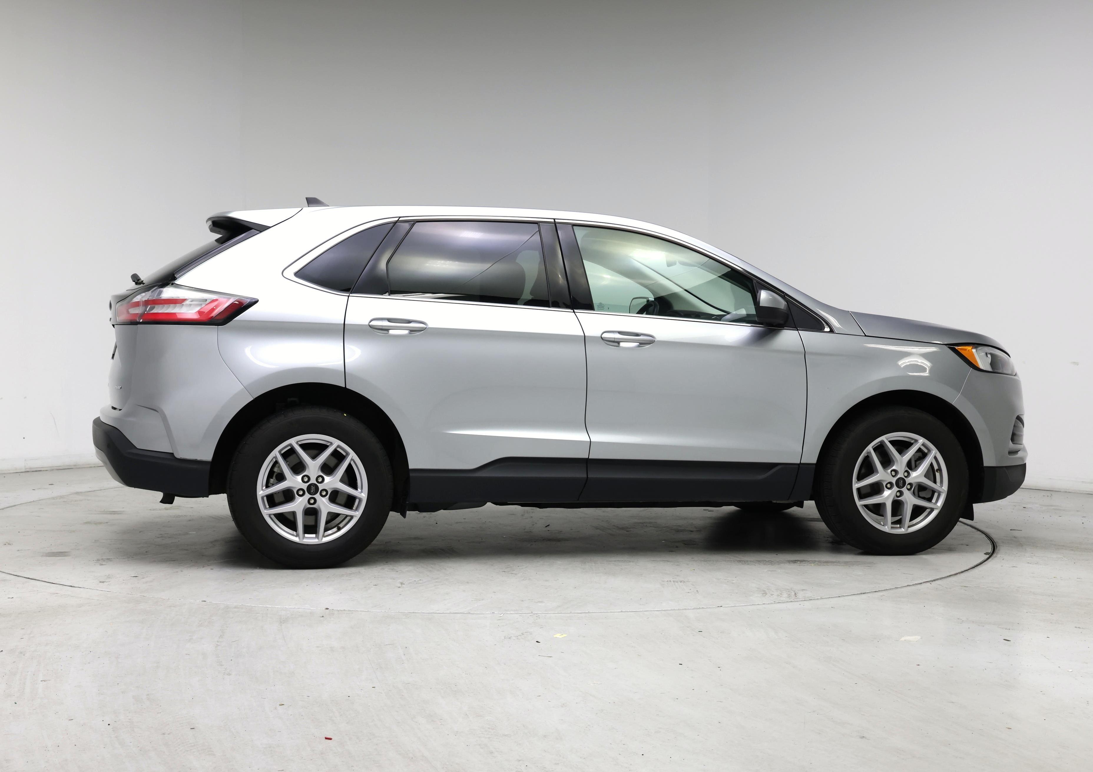 Thumbnail: 2024 Ford Edge - 7