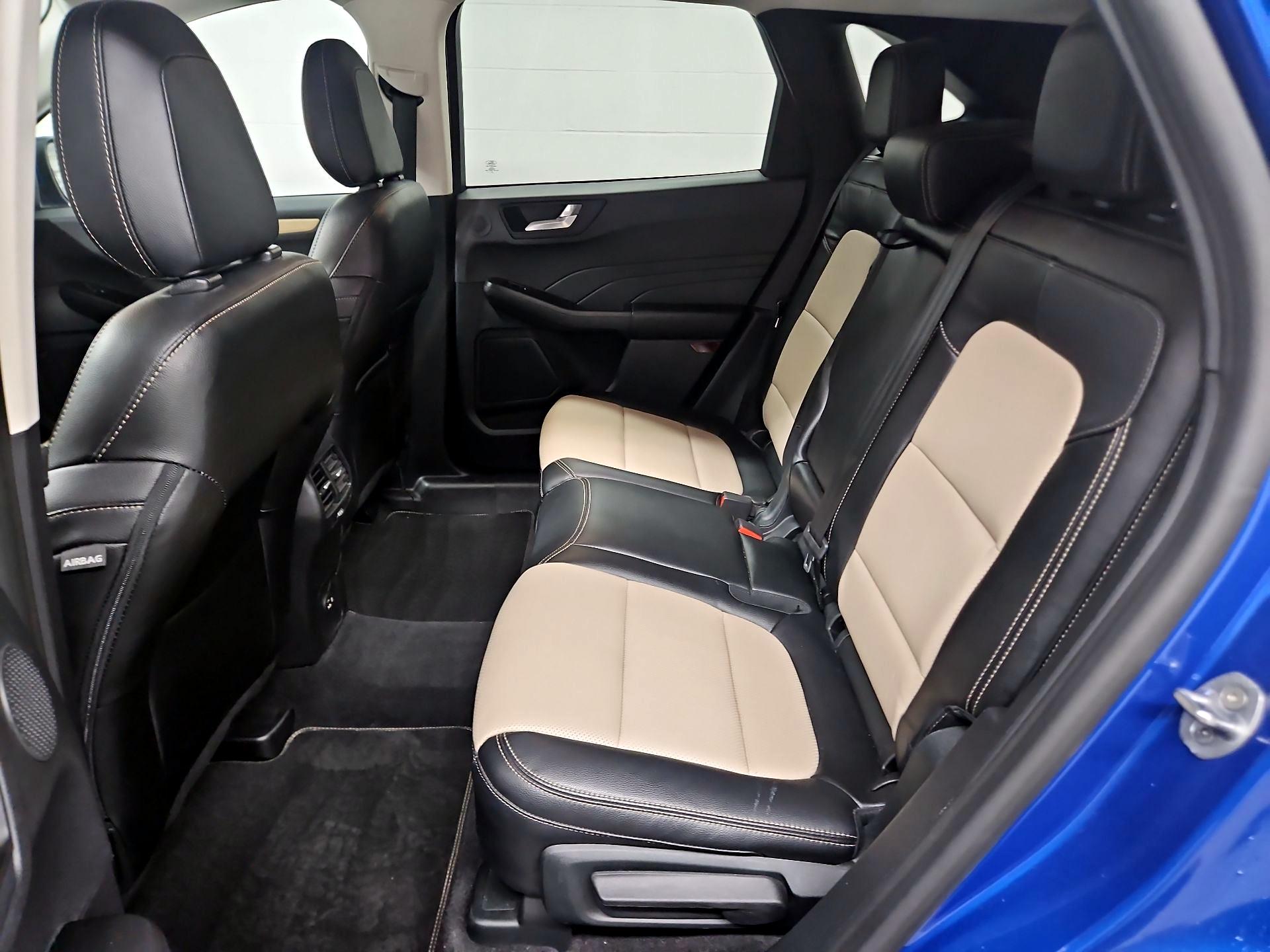 Thumbnail: 2022 Ford Escape - 20