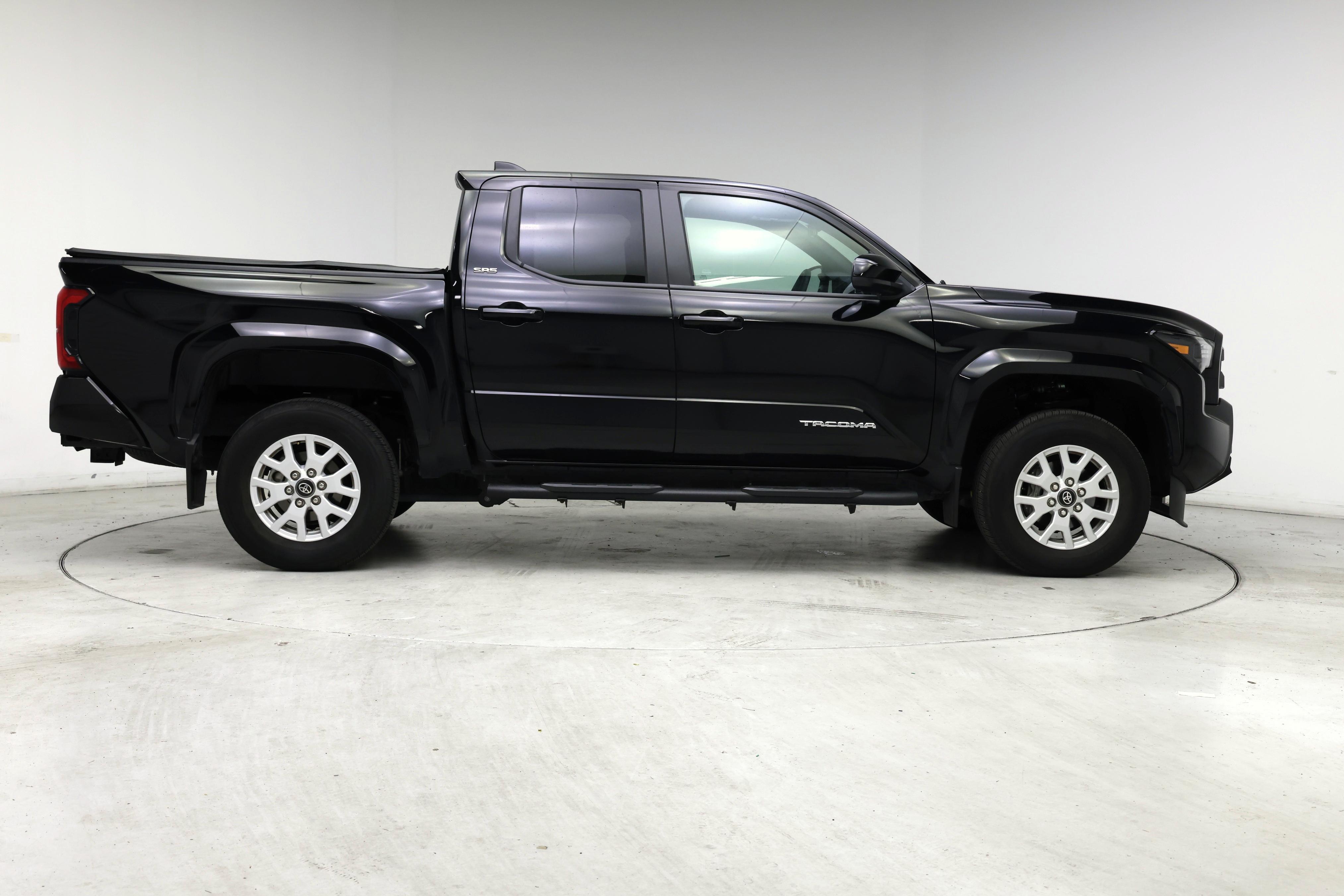 Thumbnail: 2024 Toyota Tacoma - 7
