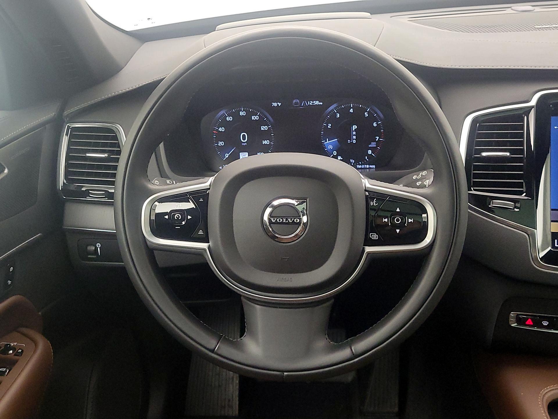 Thumbnail: 2021 Volvo XC90 - 10