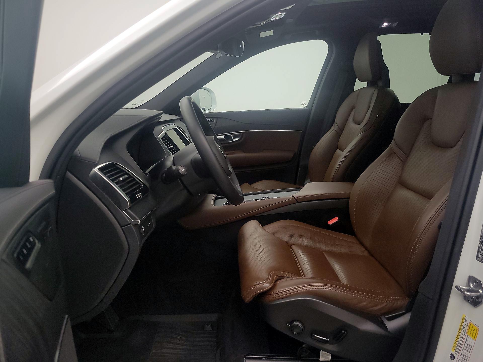 Thumbnail: 2021 Volvo XC90 - 11