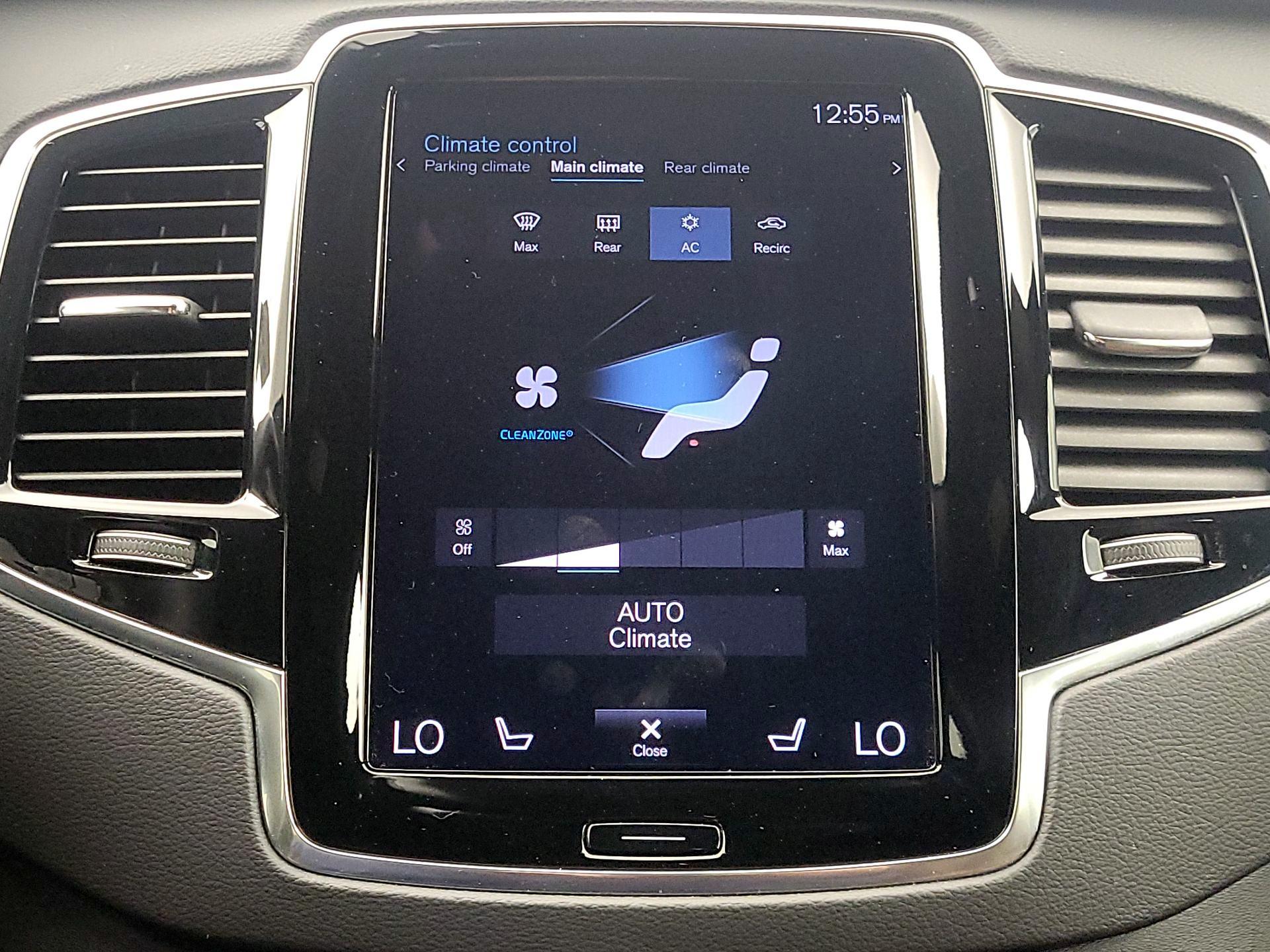 Thumbnail: 2021 Volvo XC90 - 17