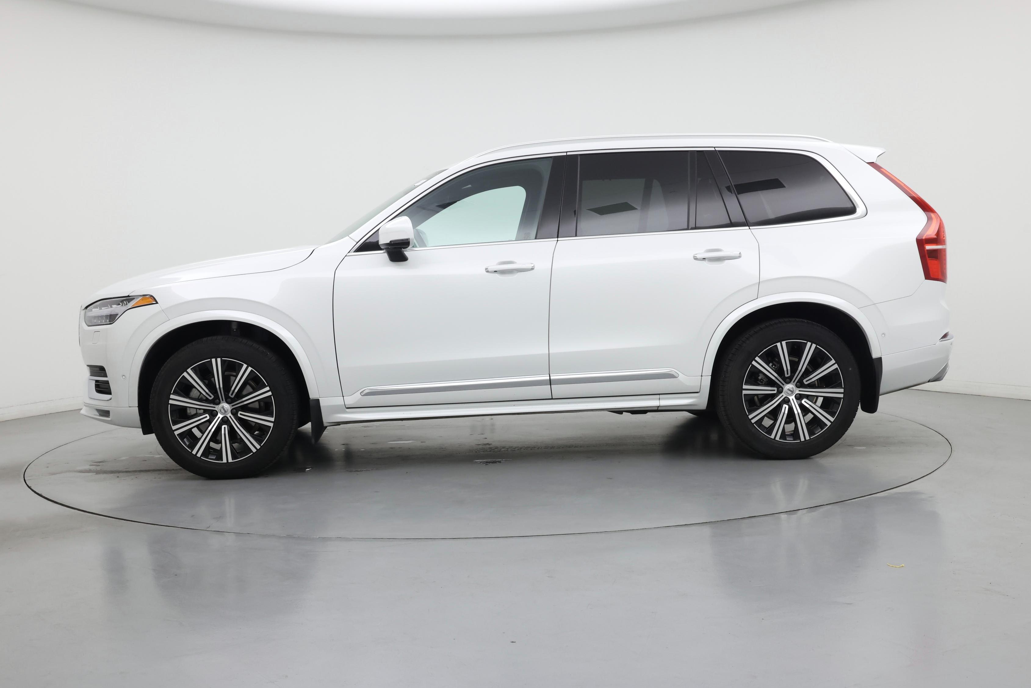 Thumbnail: 2021 Volvo XC90 - 3