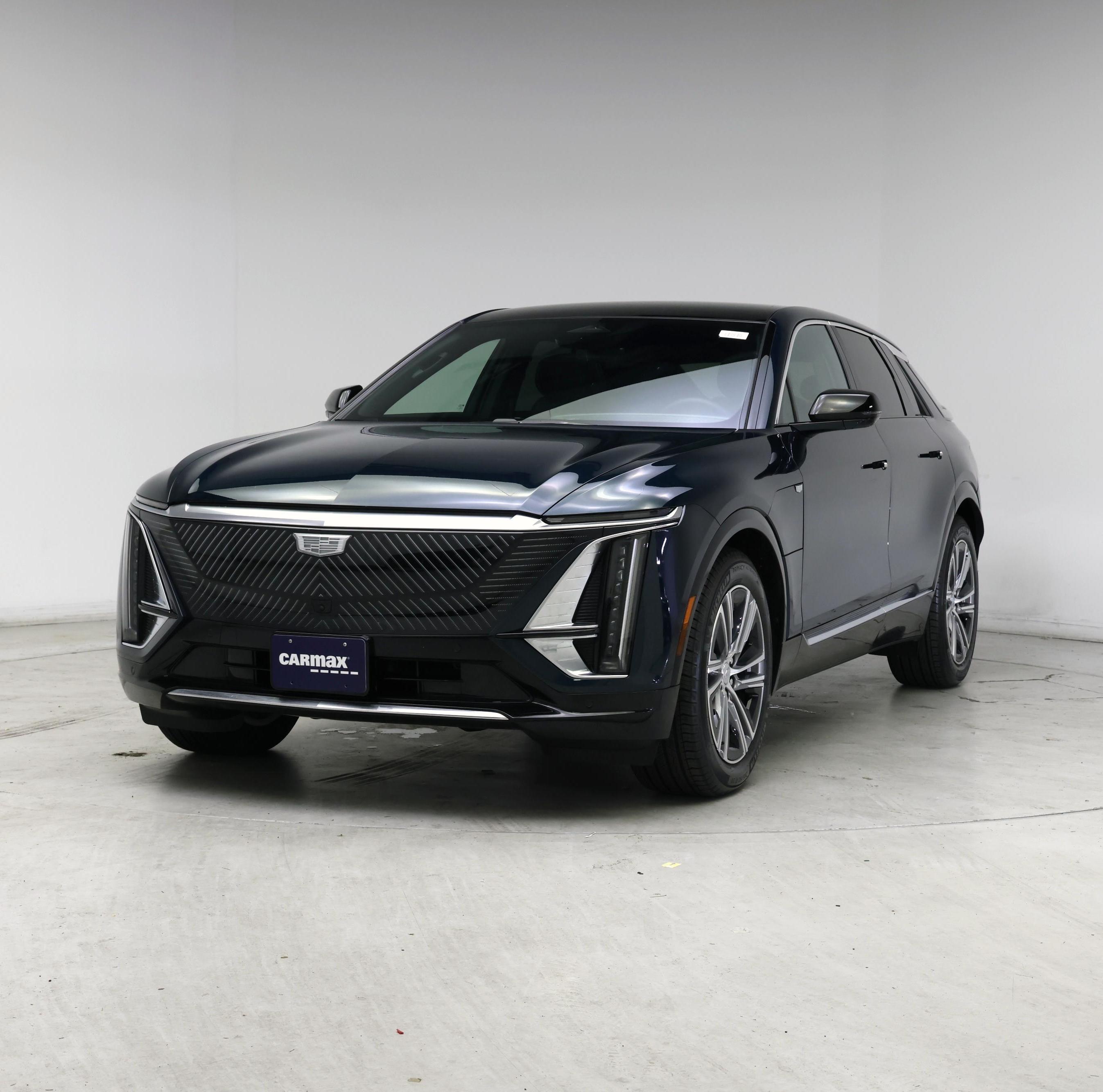 Thumbnail: 2025 Cadillac Lyriq - 4