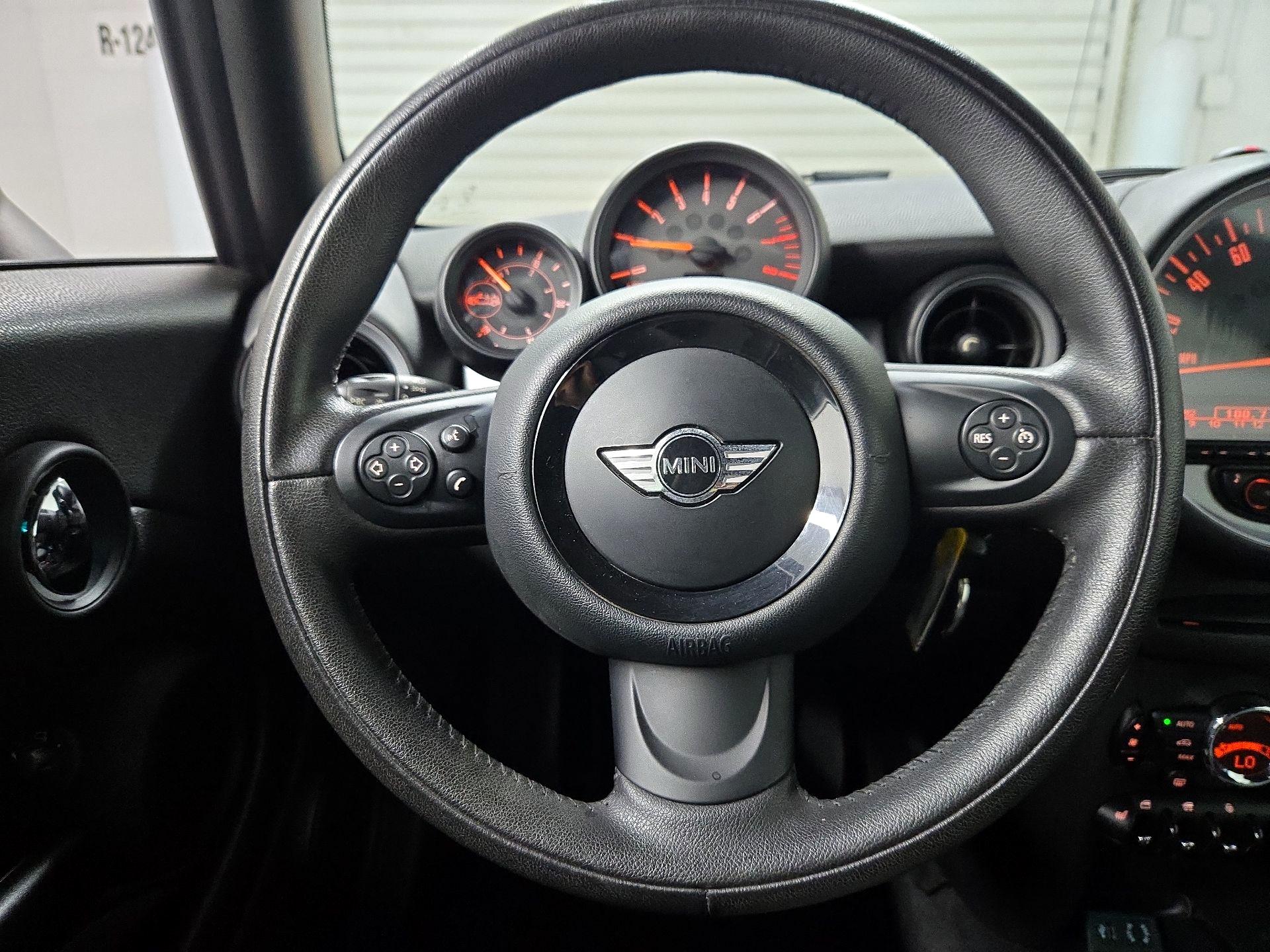 Thumbnail: 2015 MINI Cooper - 10