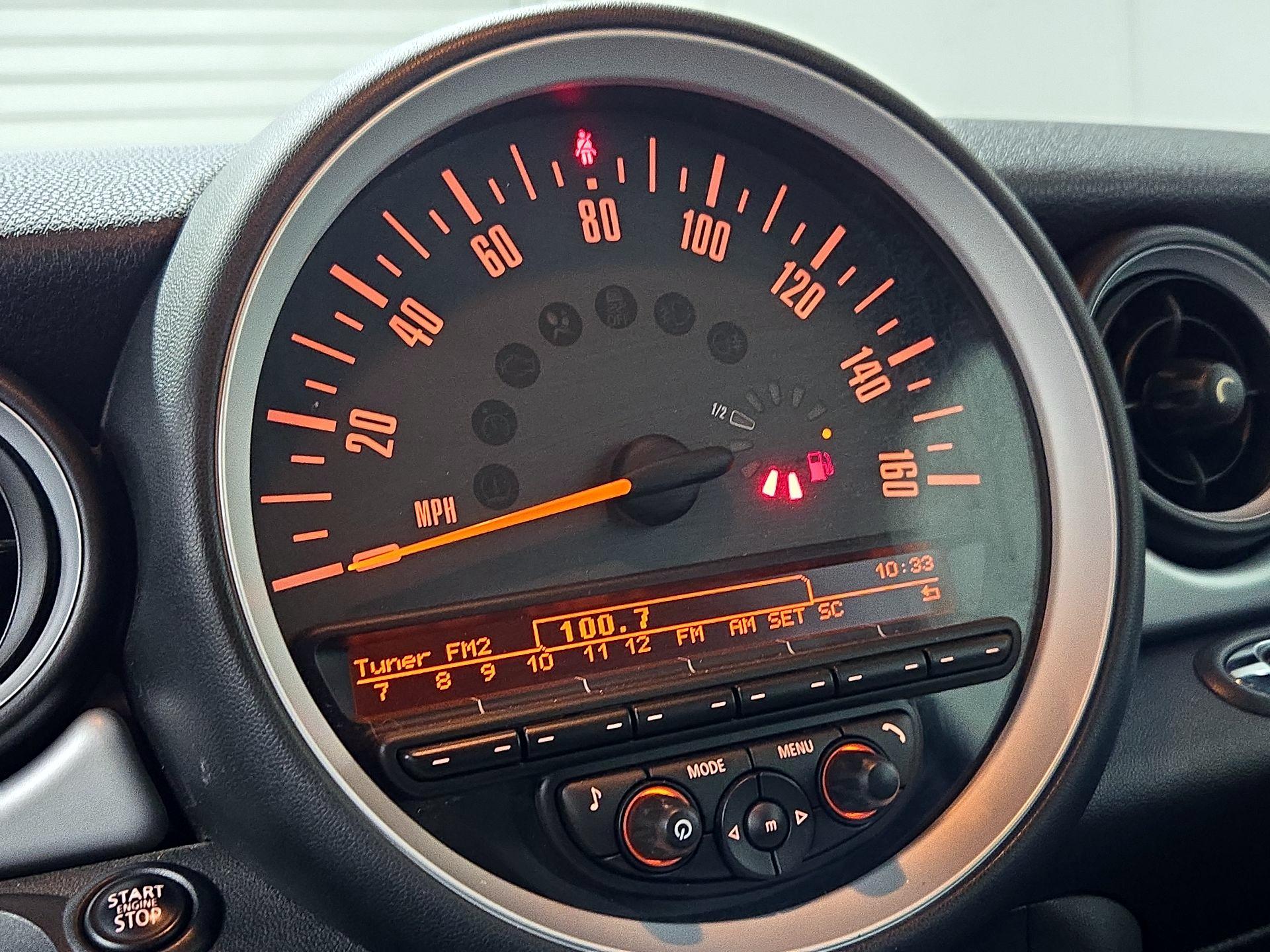 Thumbnail: 2015 MINI Cooper - 13
