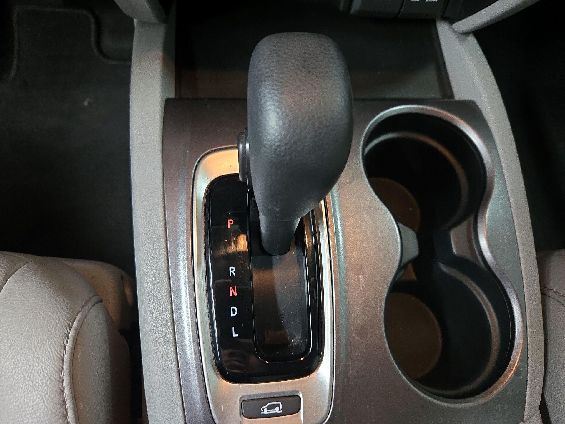 Thumbnail: 2020 Honda Pilot - 17