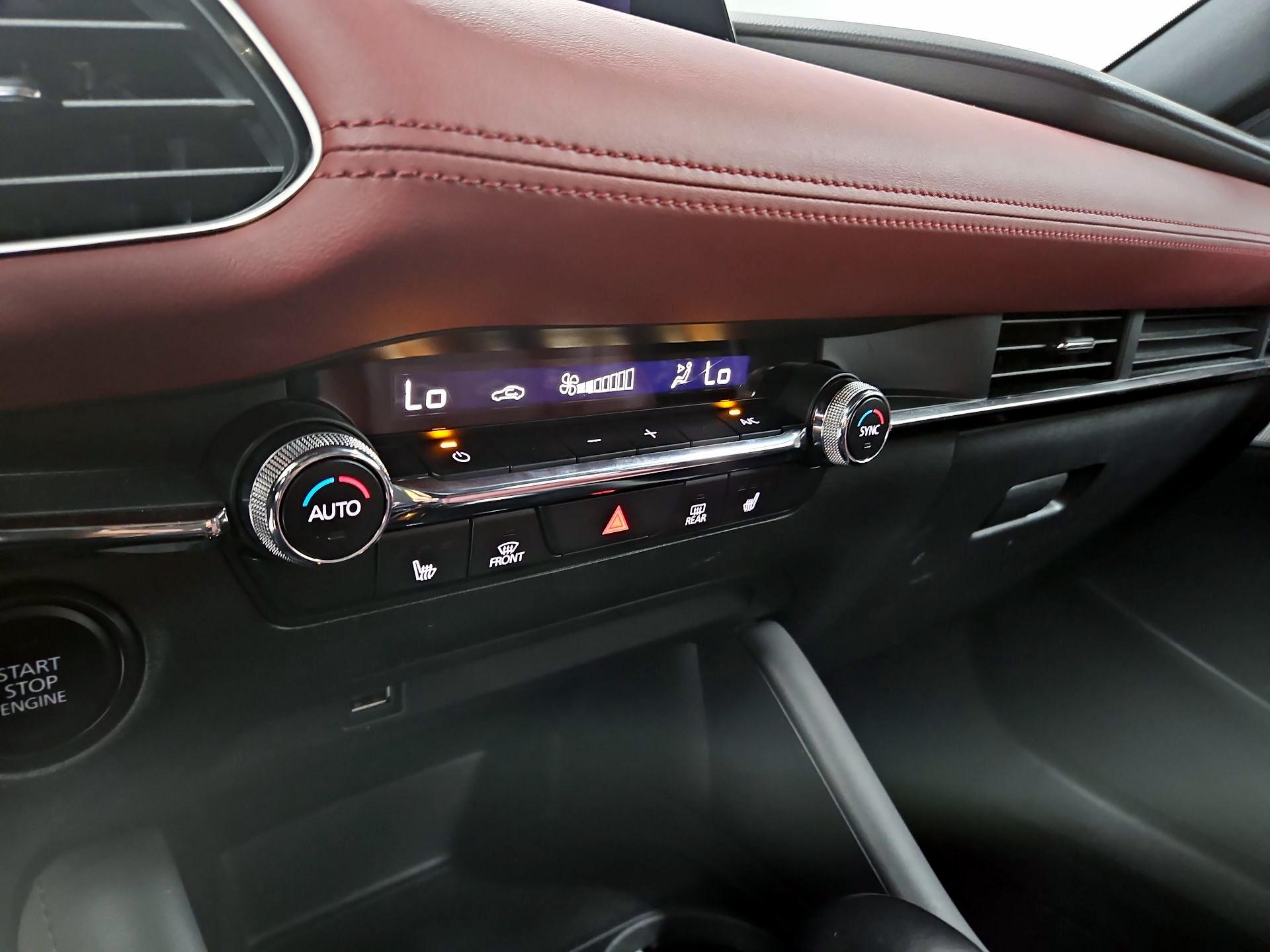 Thumbnail: 2020 Mazda Mazda3 - 16