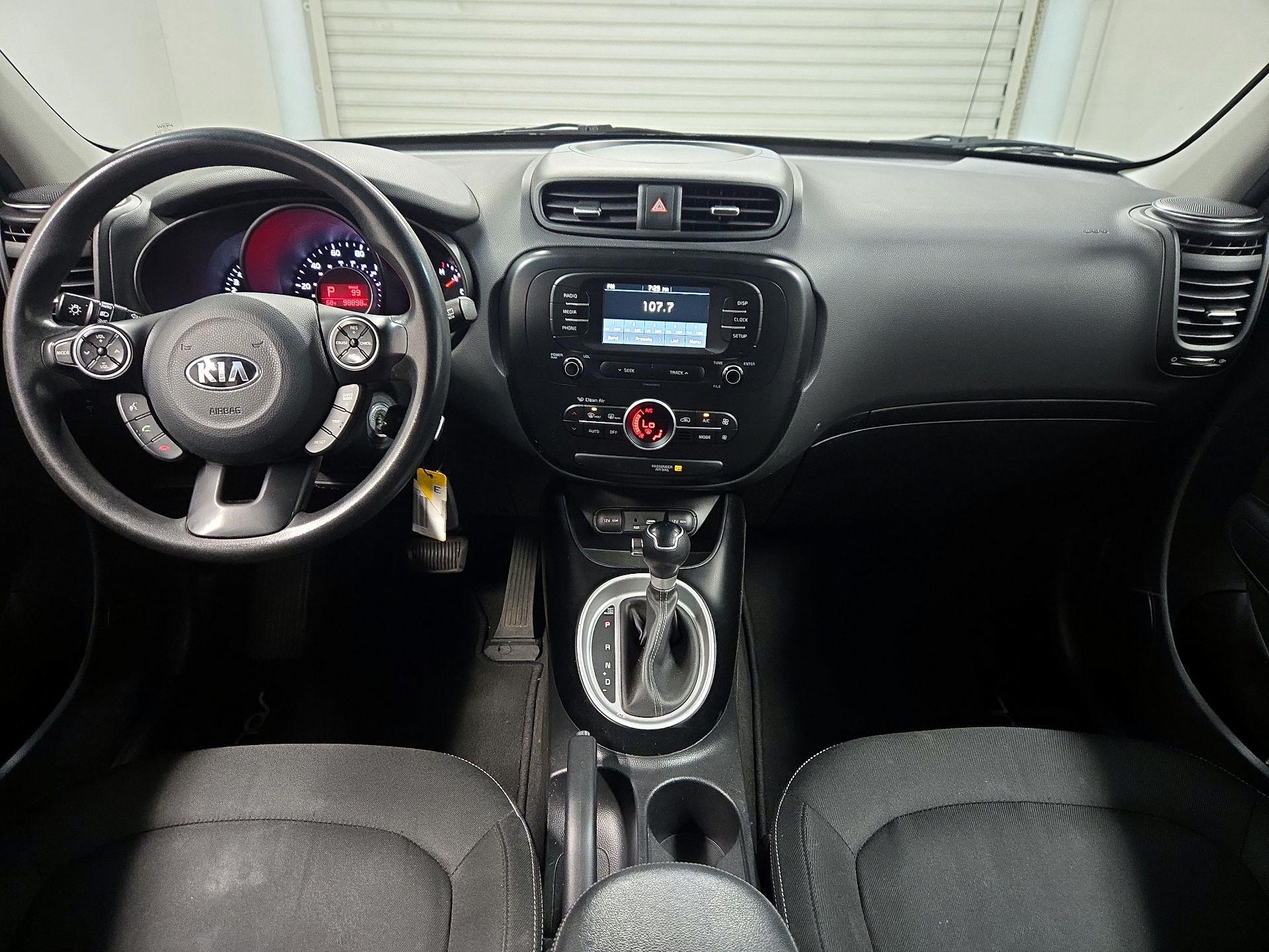 Thumbnail: 2017 Kia Soul - 9