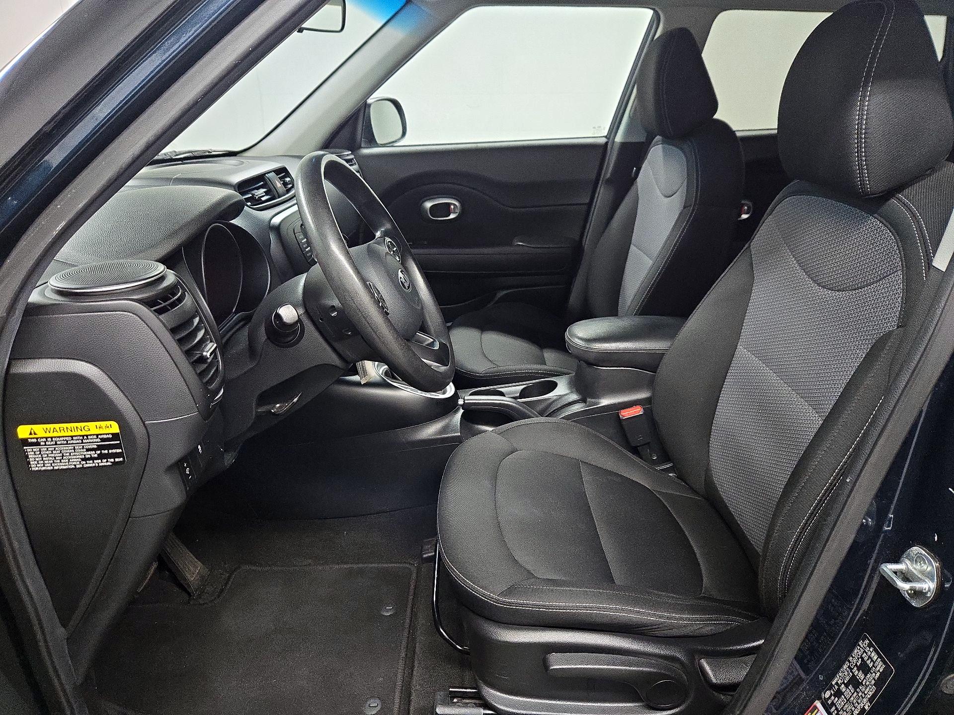 Thumbnail: 2017 Kia Soul - 11