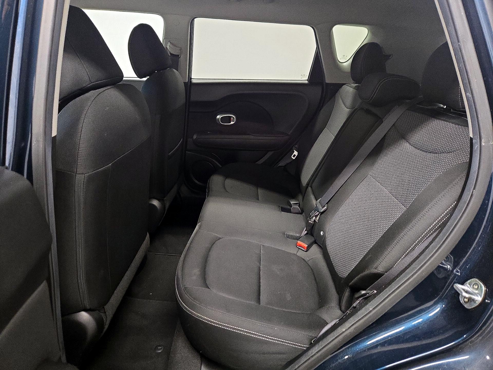Thumbnail: 2017 Kia Soul - 19