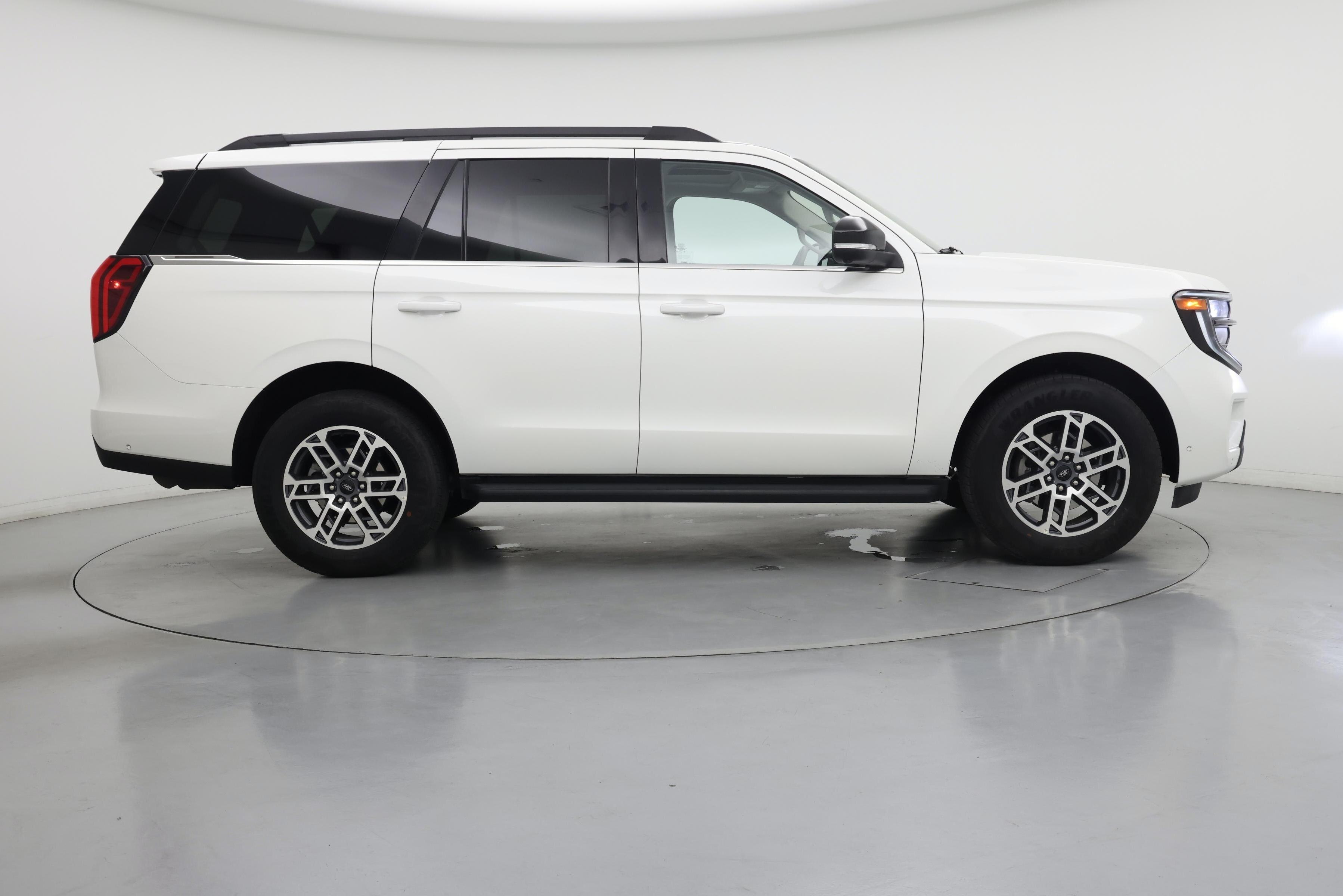 Thumbnail: 2025 Ford Expedition - 7