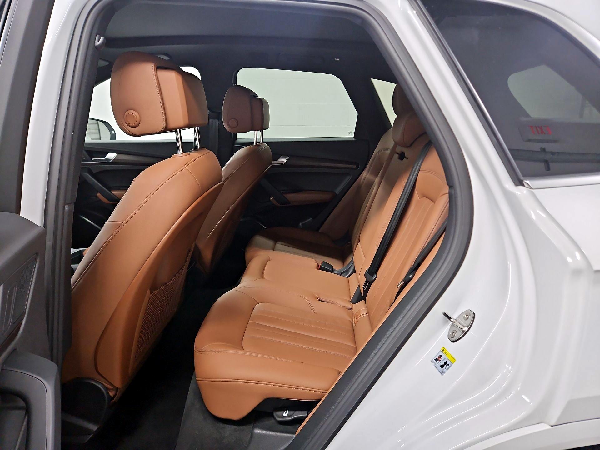 Thumbnail: 2022 Audi Q5 - 19