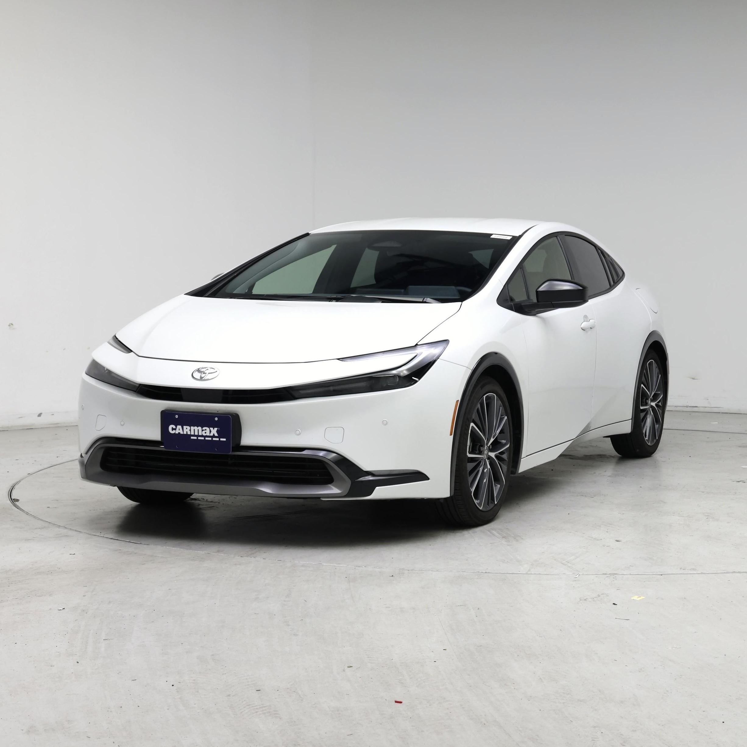Thumbnail: 2024 Toyota Prius - 4