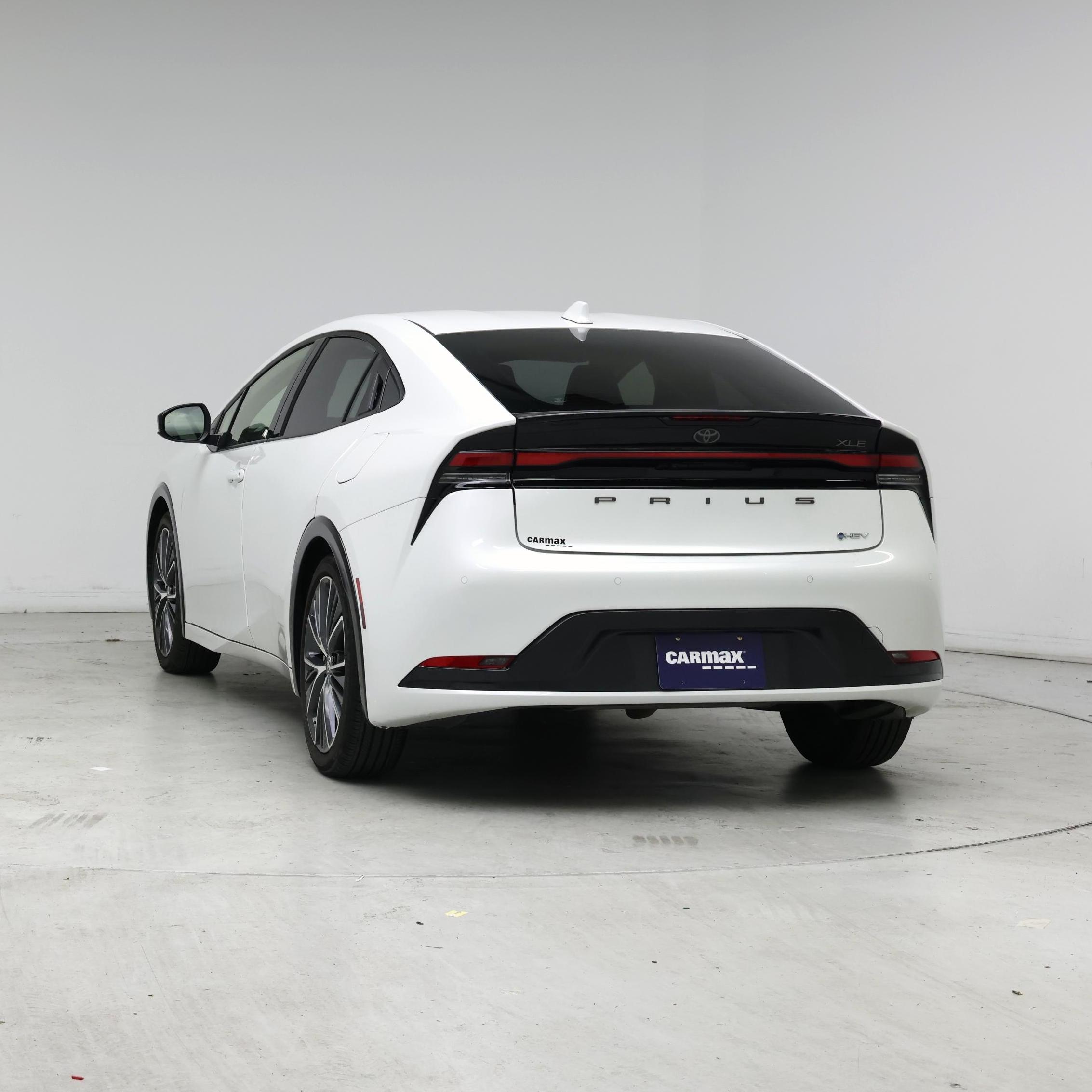 Thumbnail: 2024 Toyota Prius - 6