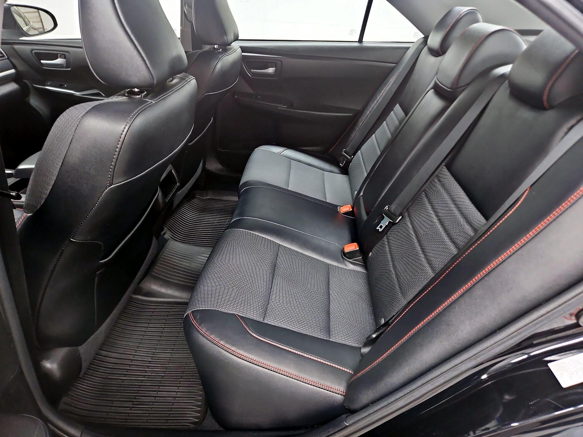 Thumbnail: 2016 Toyota Camry - 19