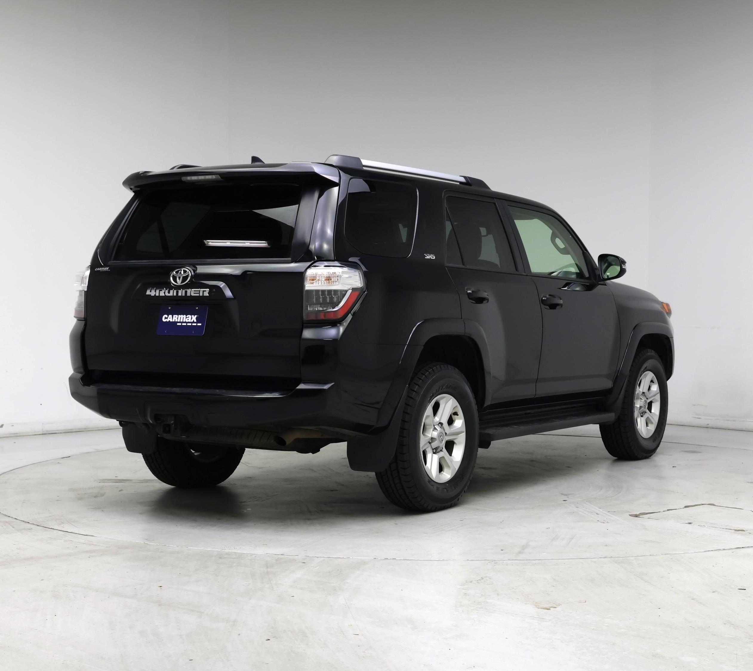 Thumbnail: 2024 Toyota 4Runner - 8
