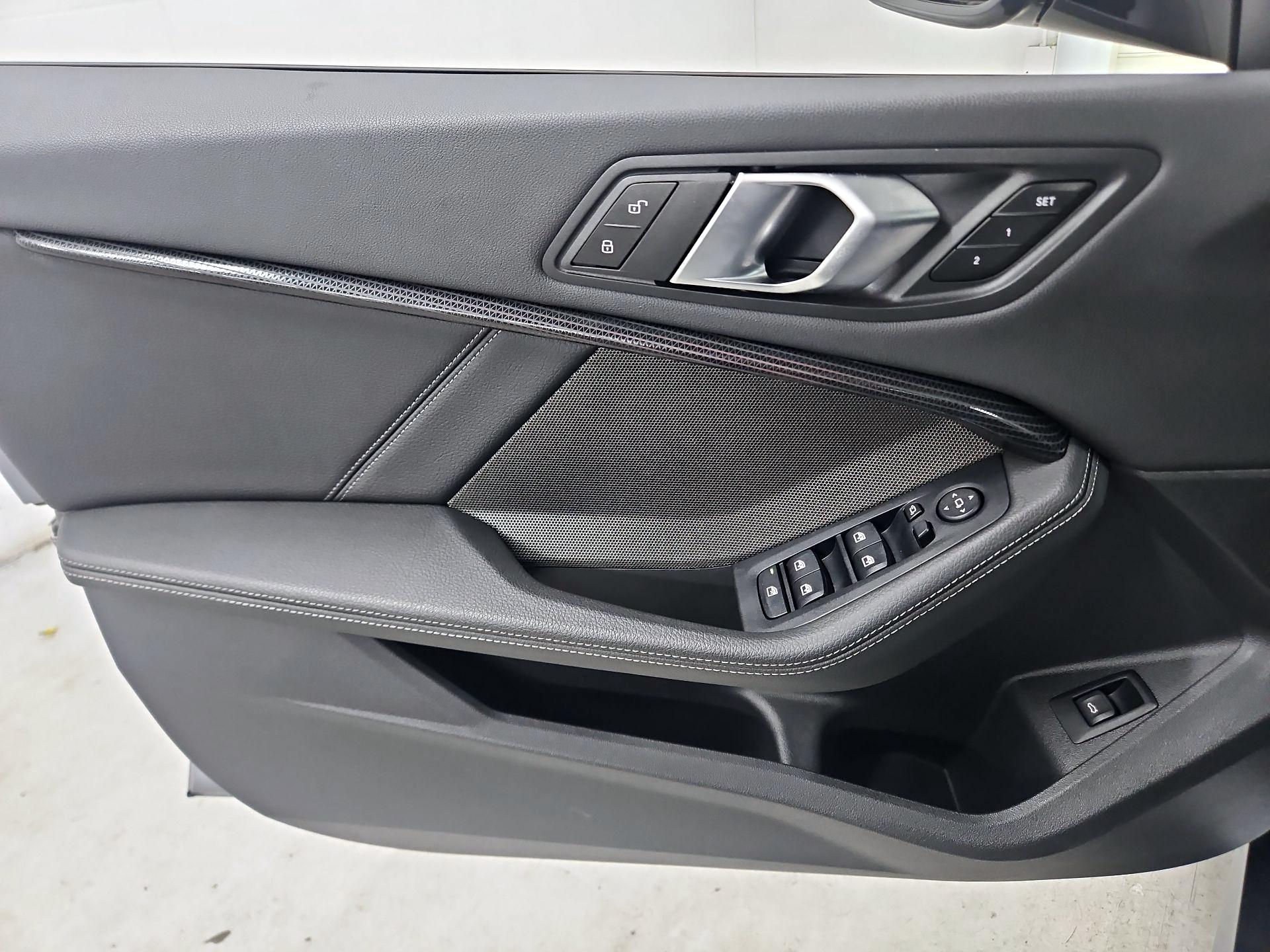 Thumbnail: 2024 BMW 2 Series - 12