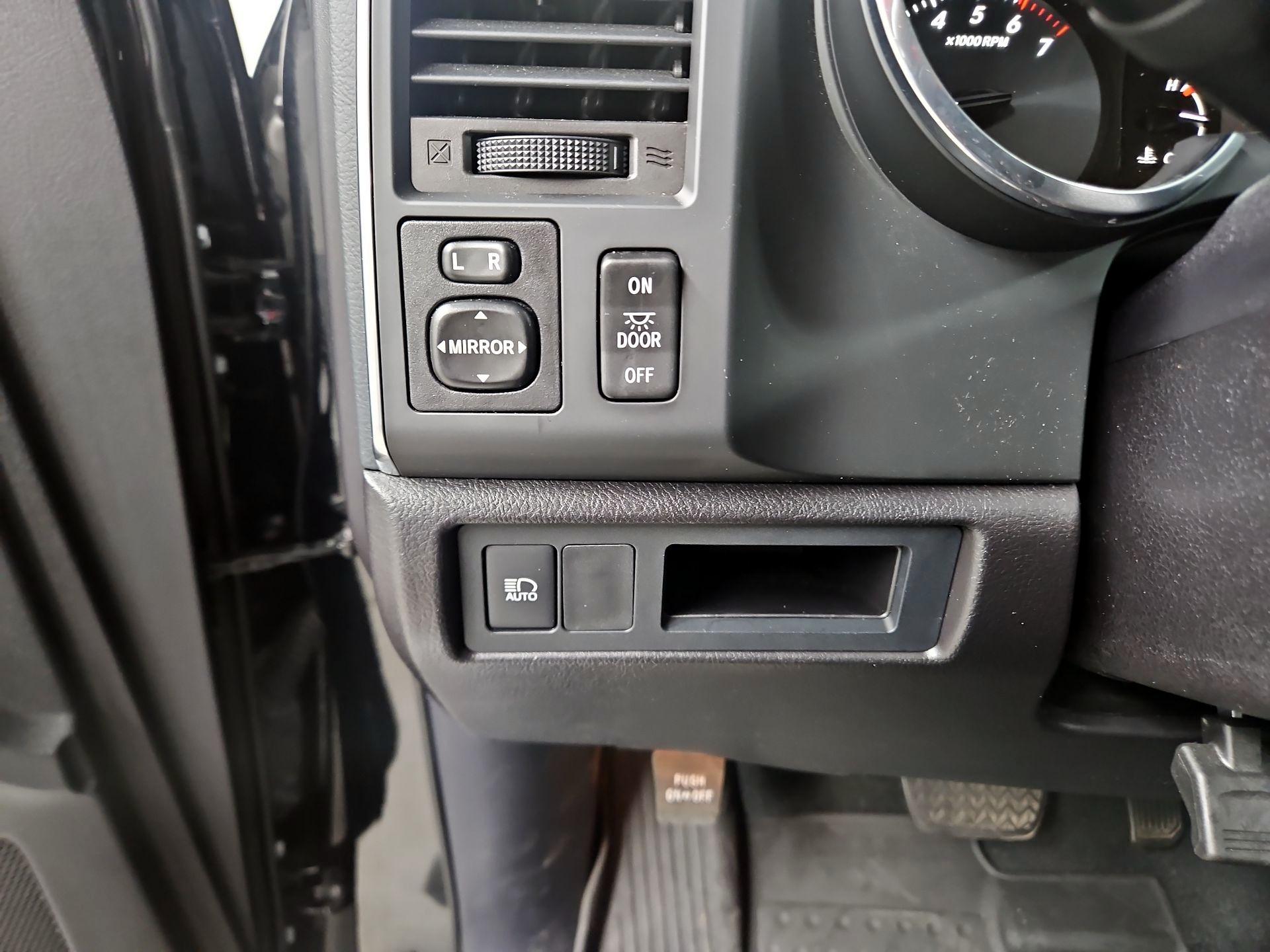 Thumbnail: 2021 Toyota Sequoia - 13