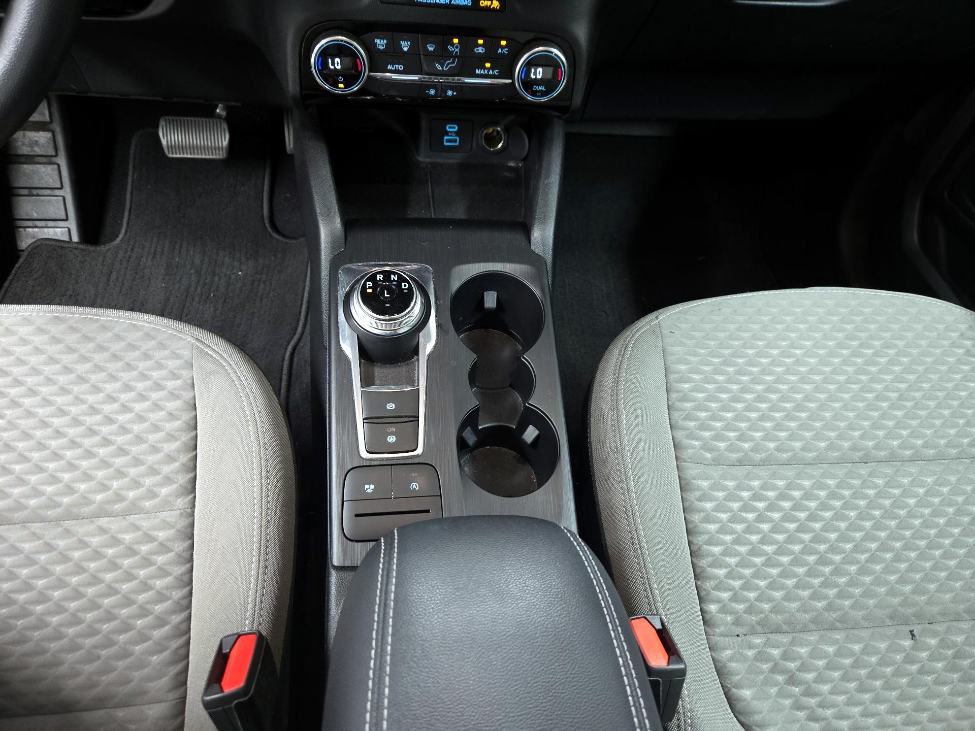 Thumbnail: 2021 Ford Escape - 18
