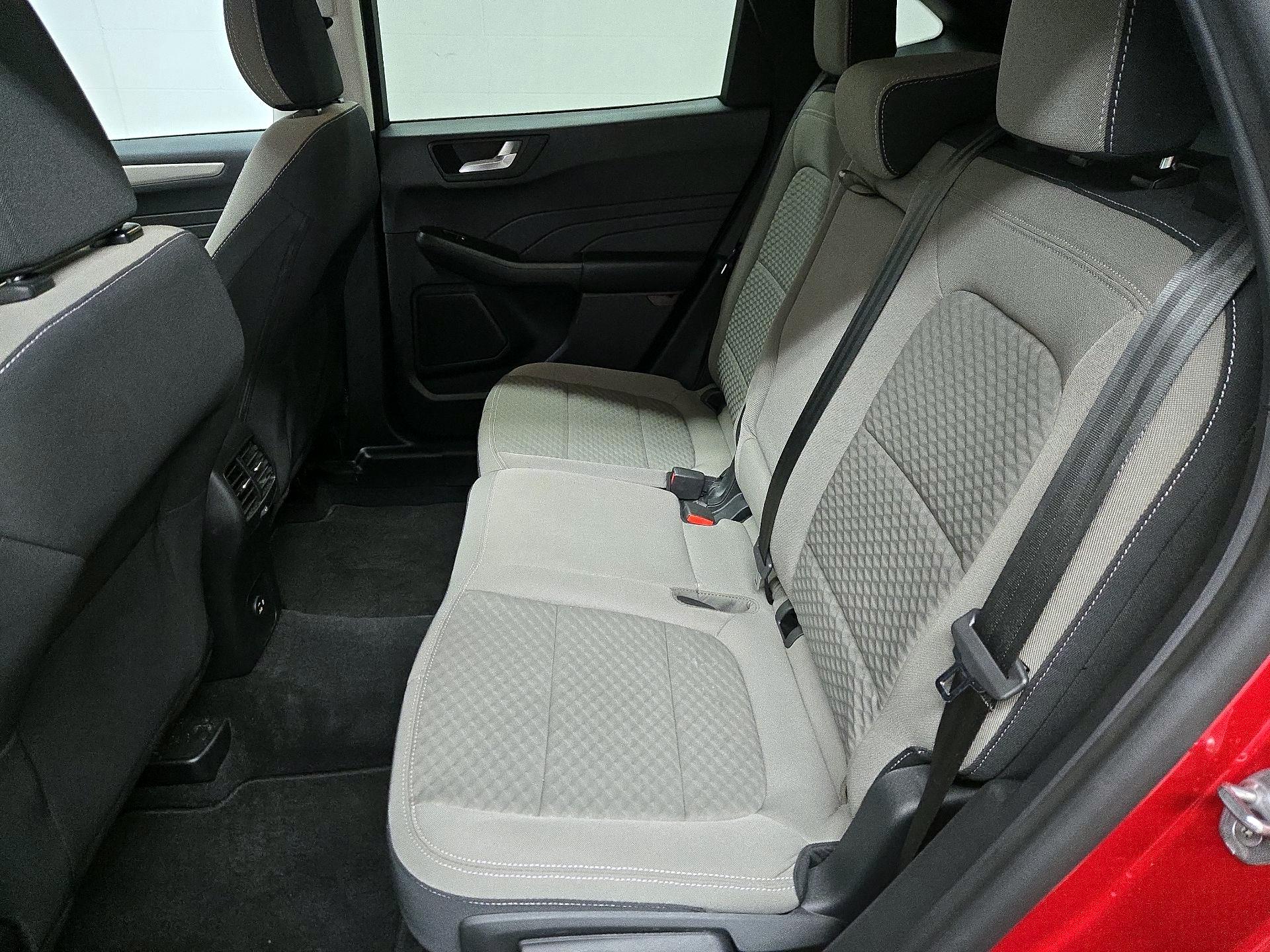Thumbnail: 2021 Ford Escape - 20