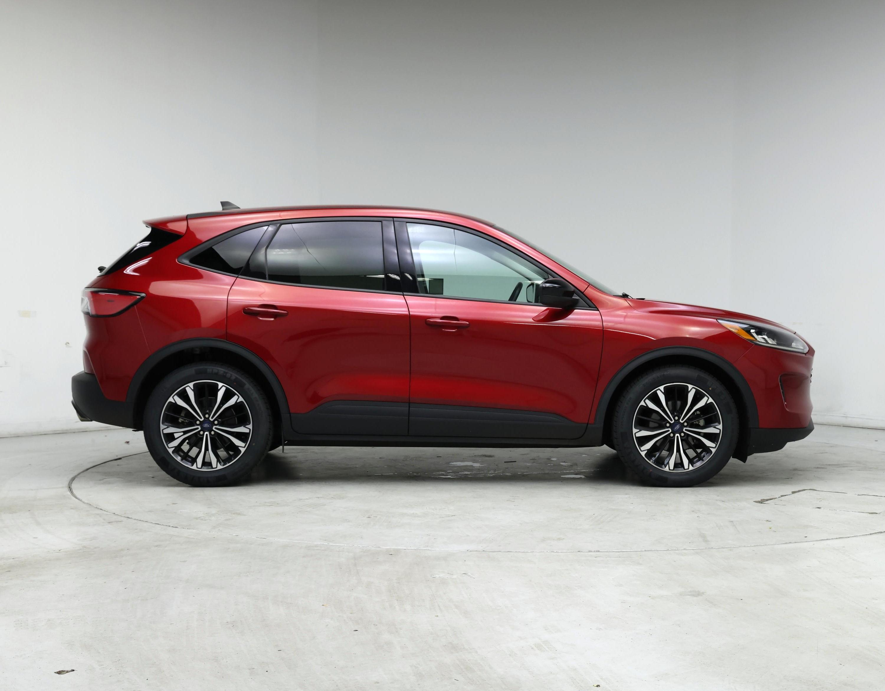 Thumbnail: 2021 Ford Escape - 7