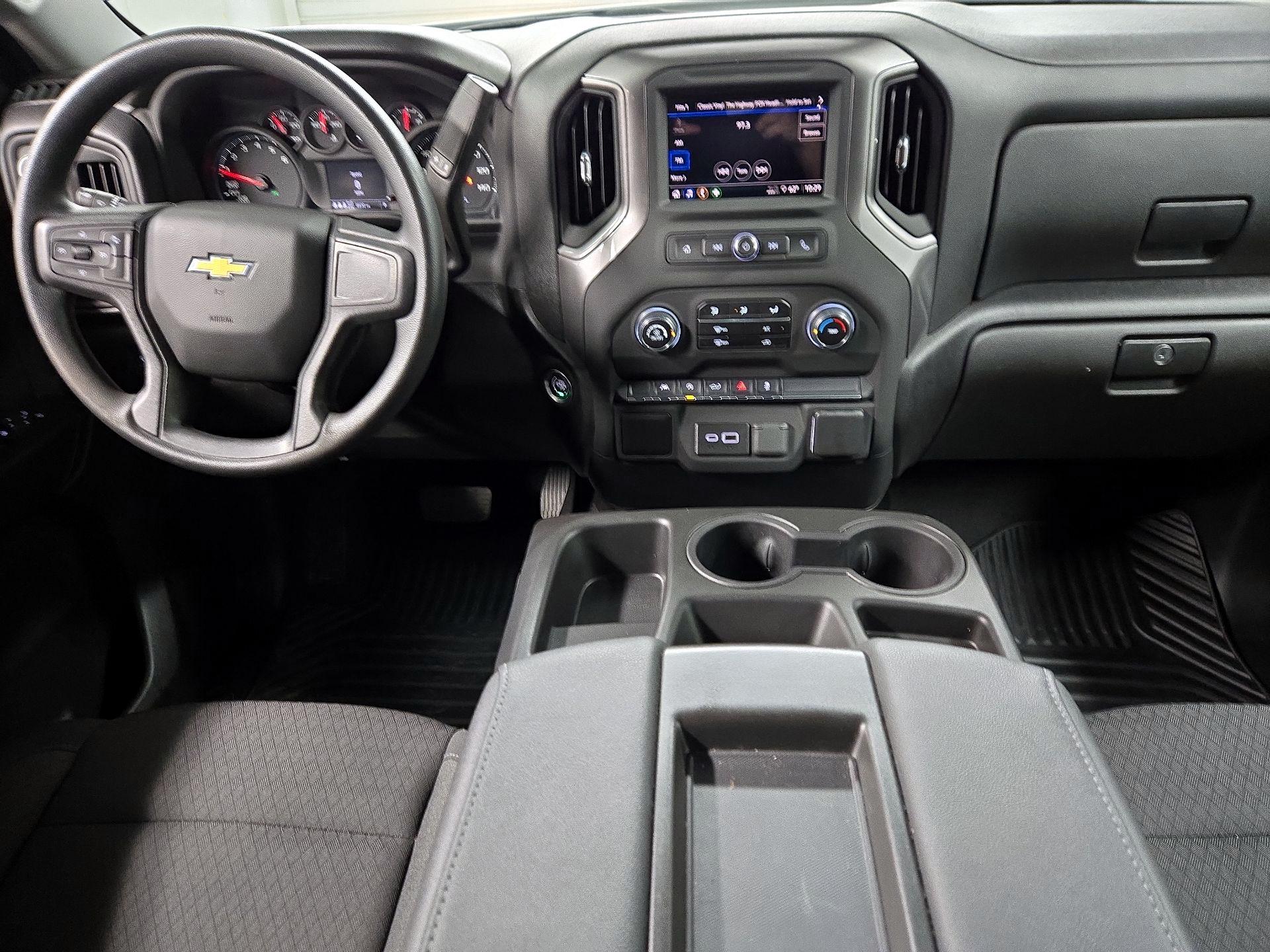 Thumbnail: 2025 Chevrolet Silverado 1500 - 9