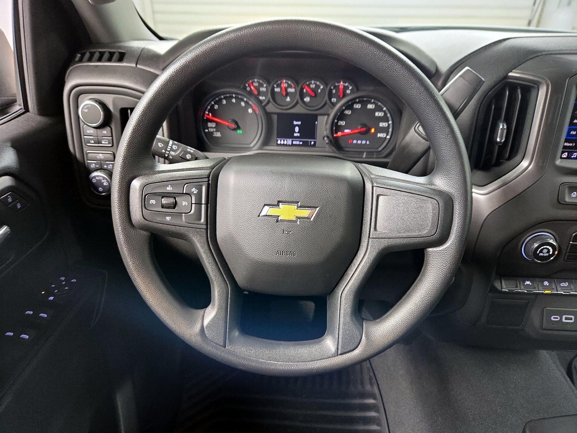 Thumbnail: 2025 Chevrolet Silverado 1500 - 10