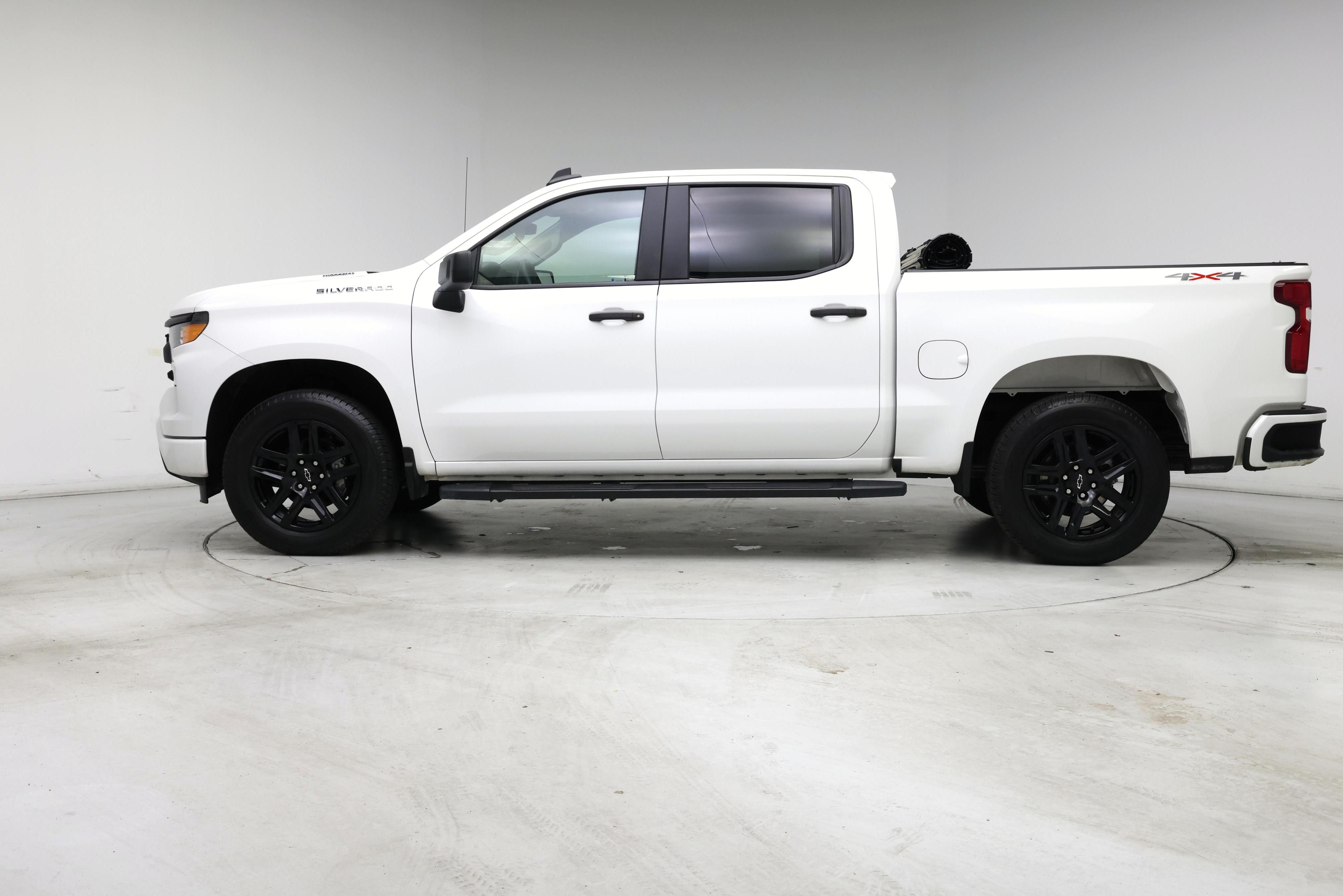 Thumbnail: 2025 Chevrolet Silverado 1500 - 3