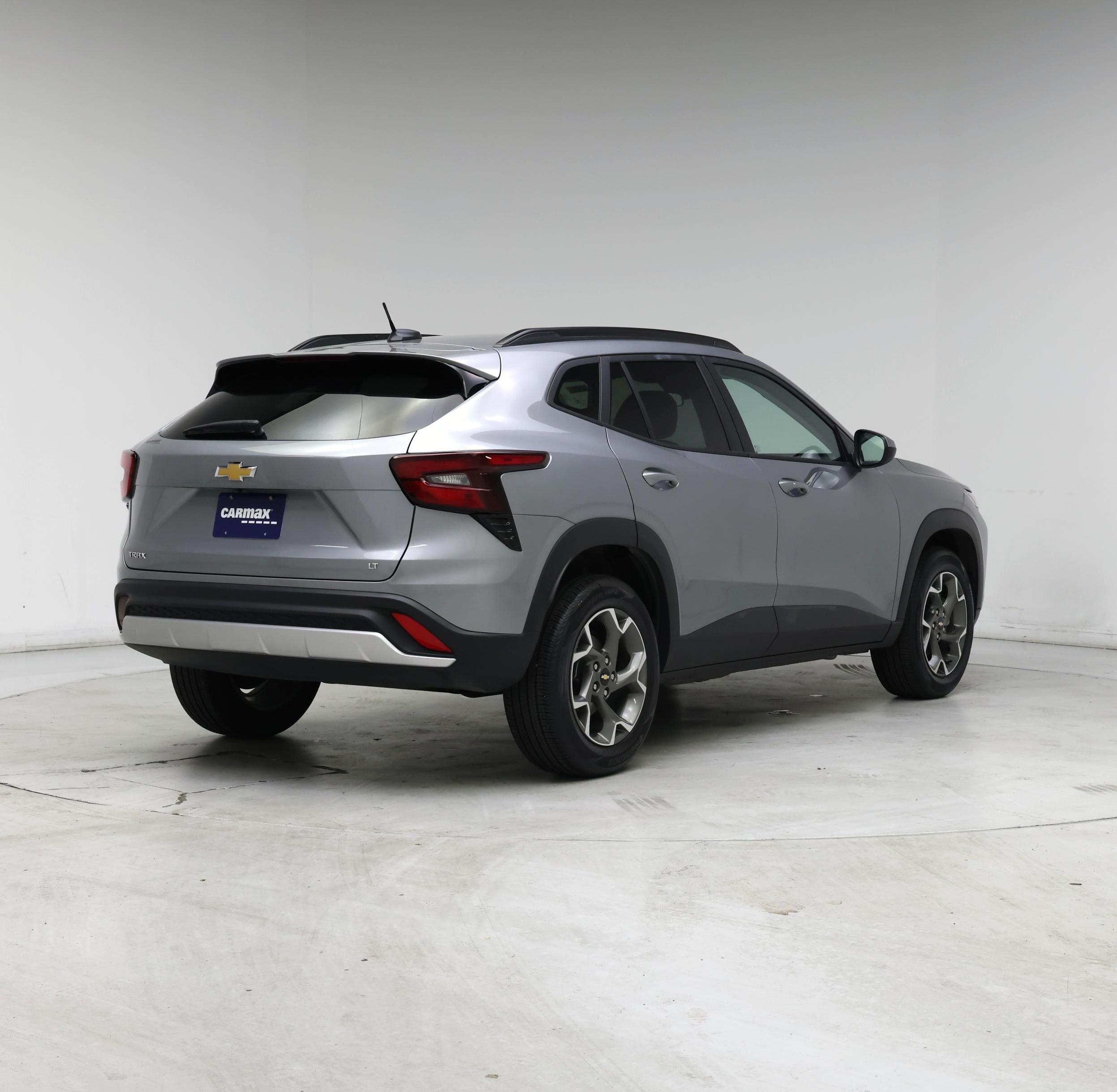 Thumbnail: 2025 Chevrolet Trax - 8
