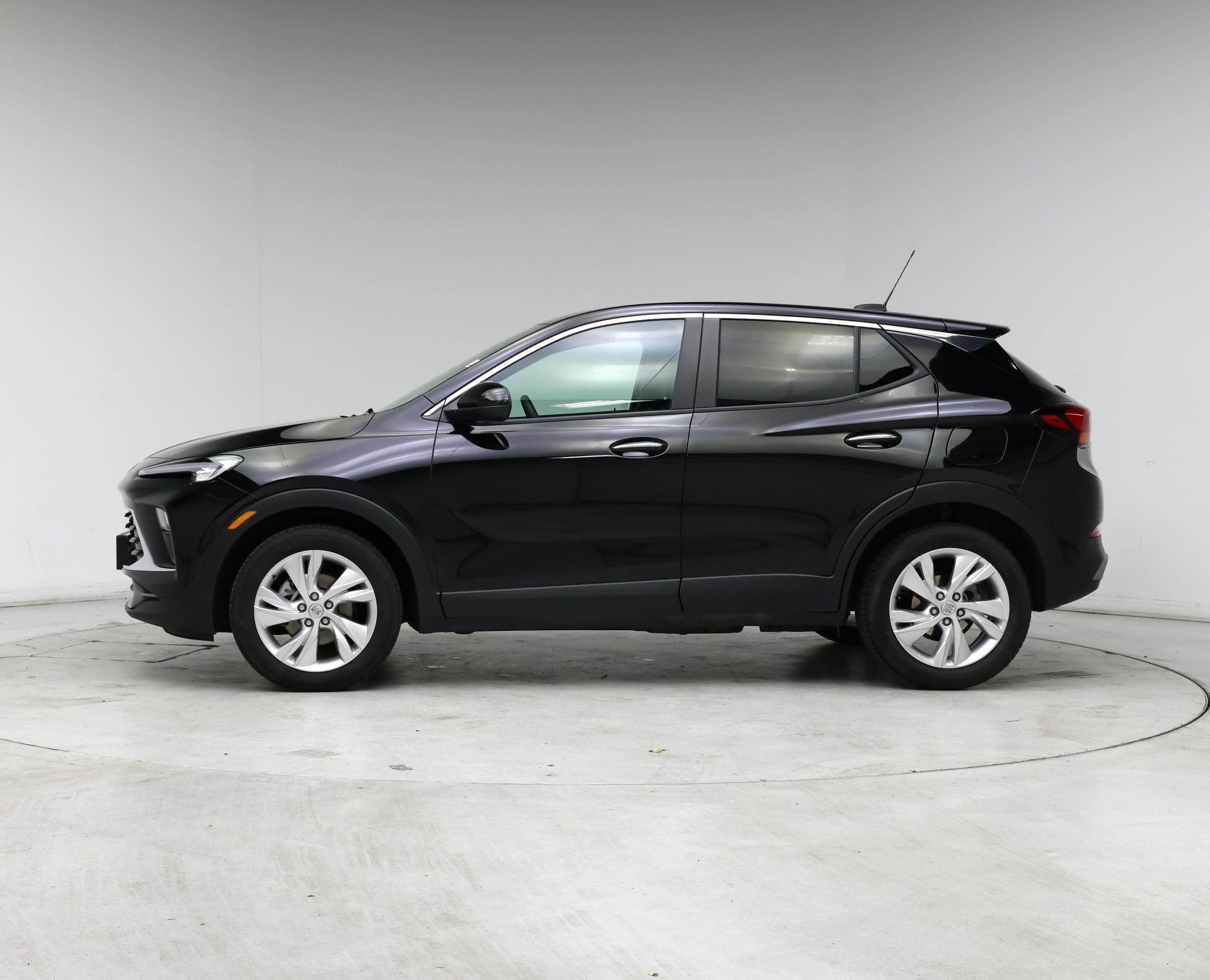 Thumbnail: 2025 Buick Encore GX - 3