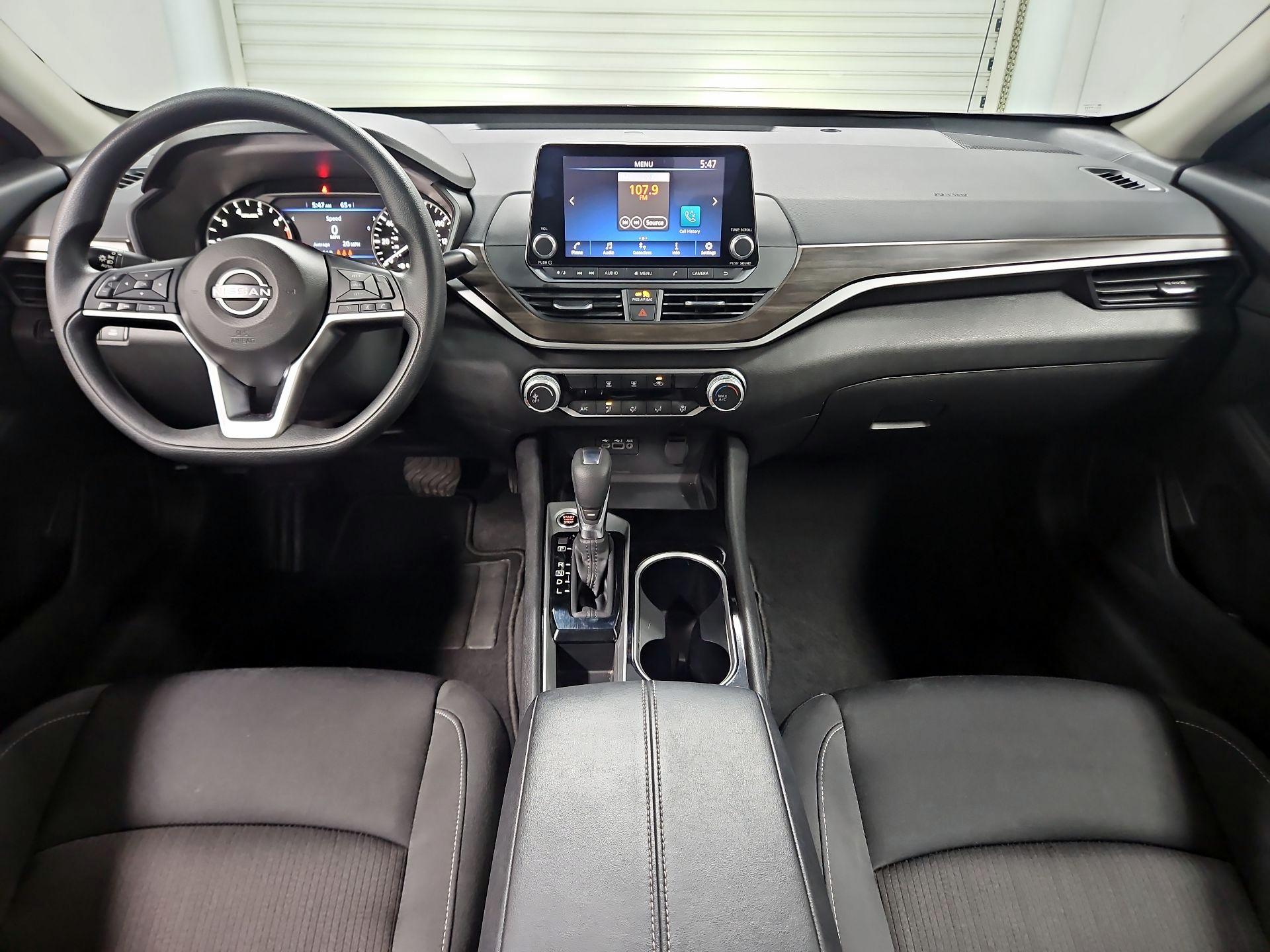 Thumbnail: 2024 Nissan Altima - 9