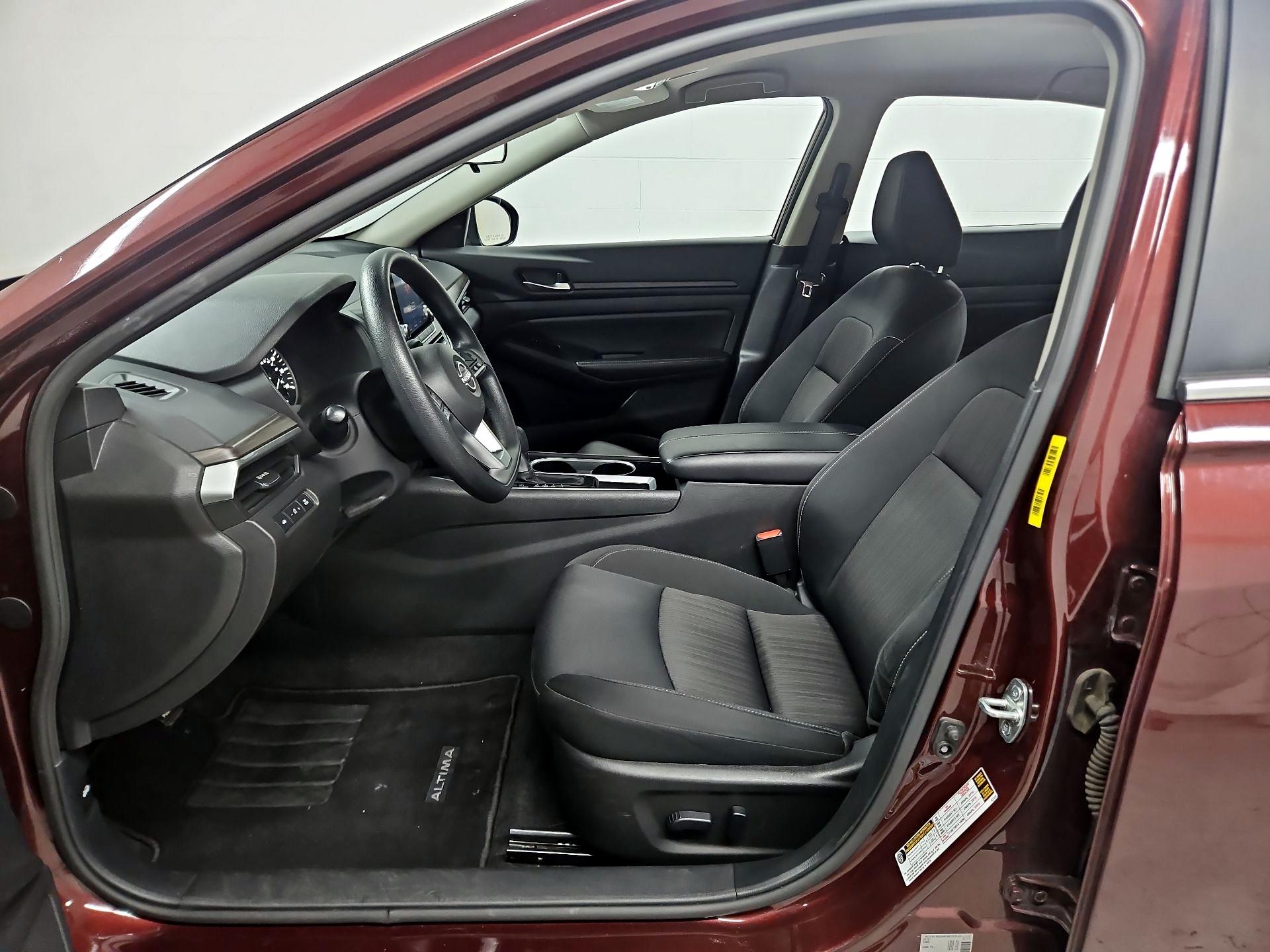 Thumbnail: 2024 Nissan Altima - 11