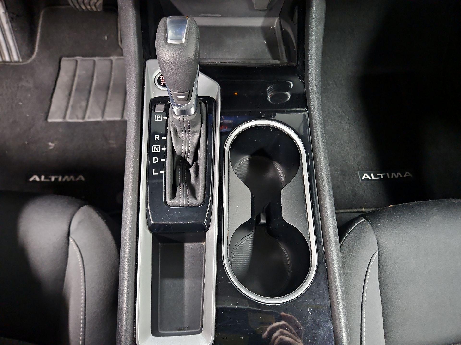 Thumbnail: 2024 Nissan Altima - 17