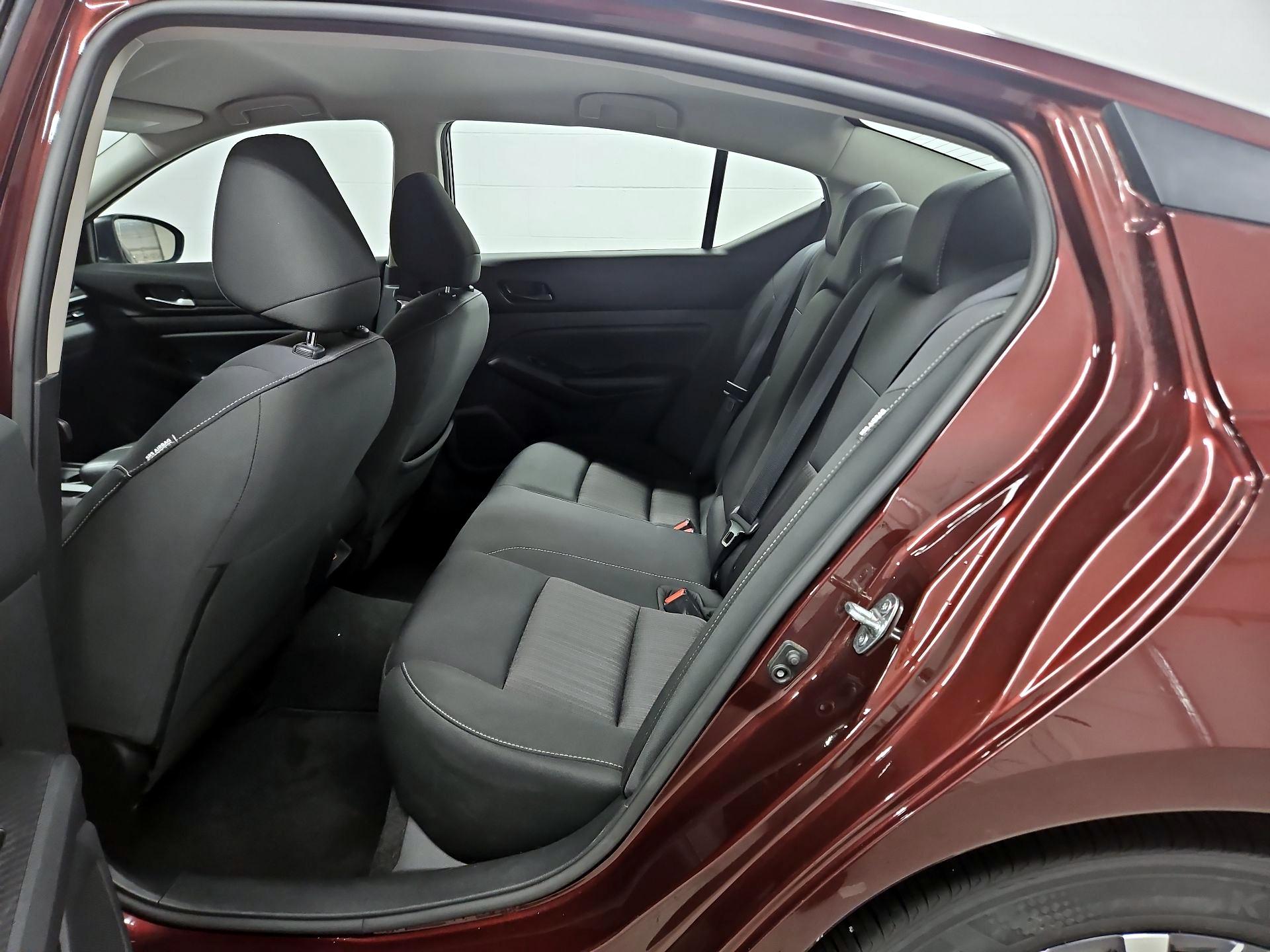 Thumbnail: 2024 Nissan Altima - 19