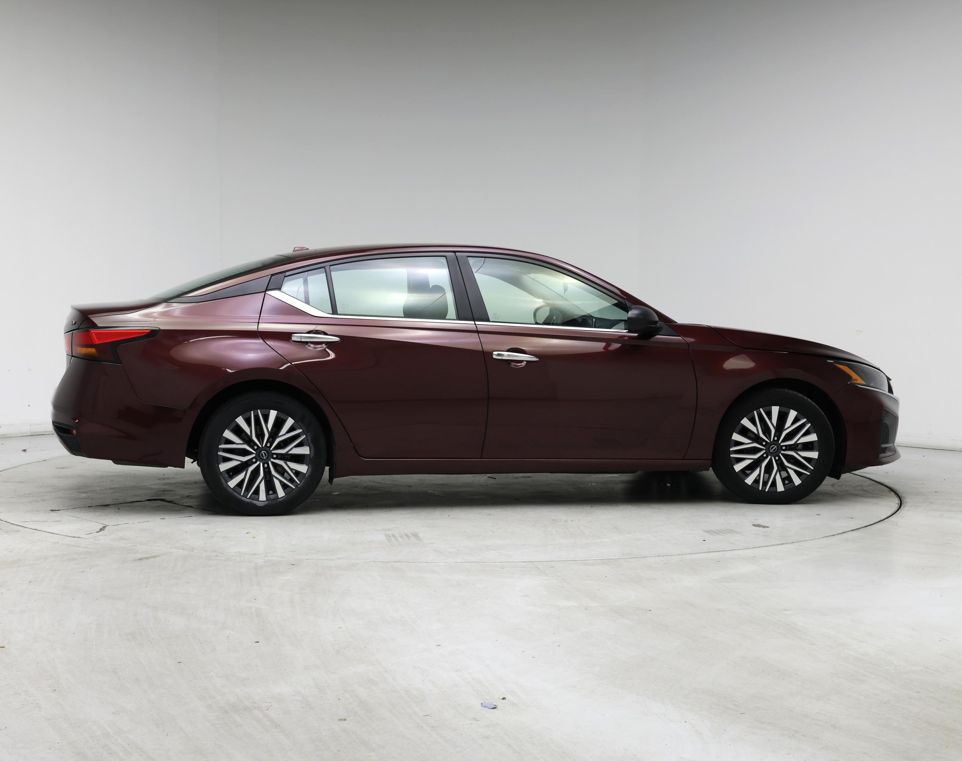 Thumbnail: 2024 Nissan Altima - 7