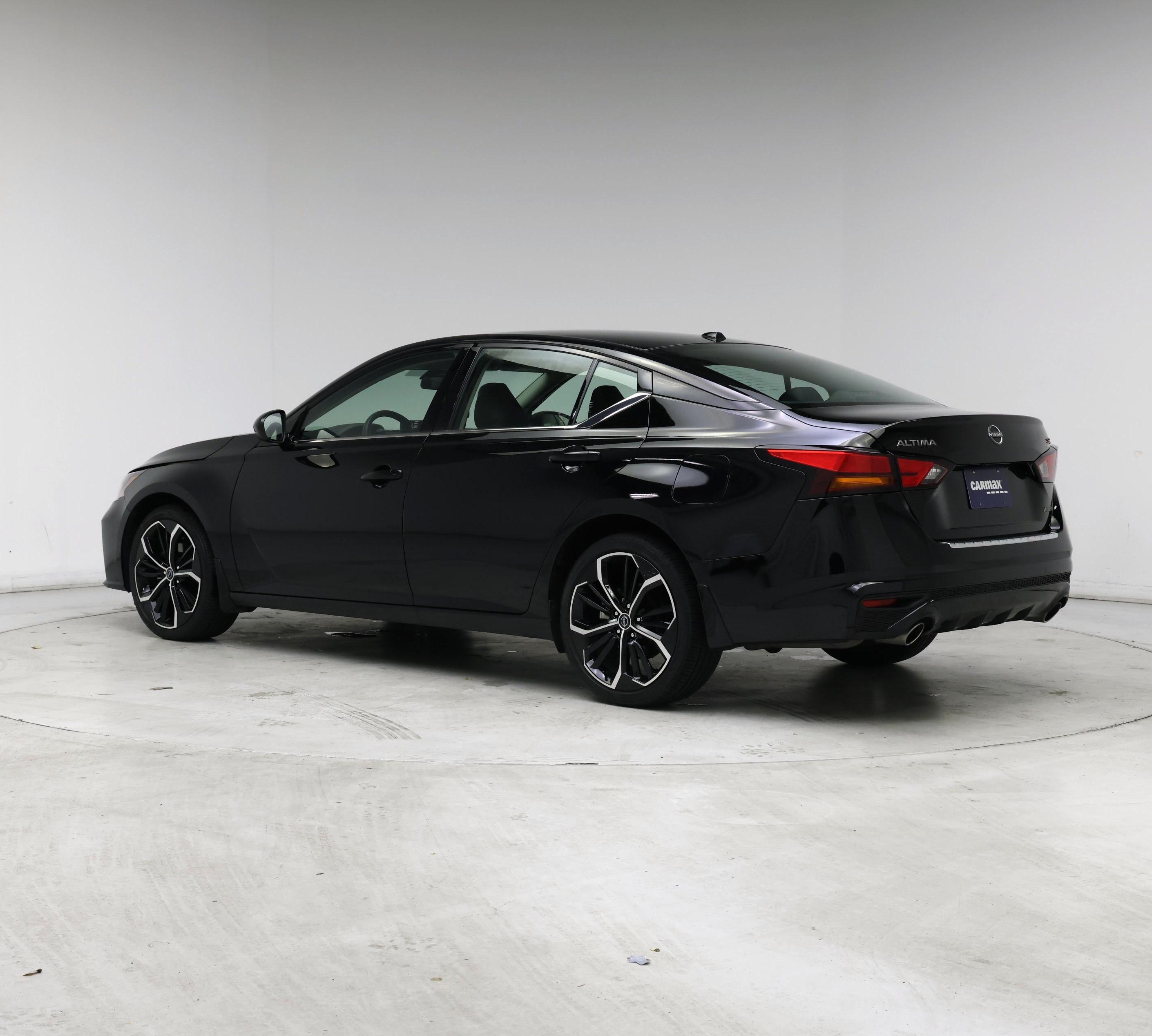 Thumbnail: 2023 Nissan Altima - 2