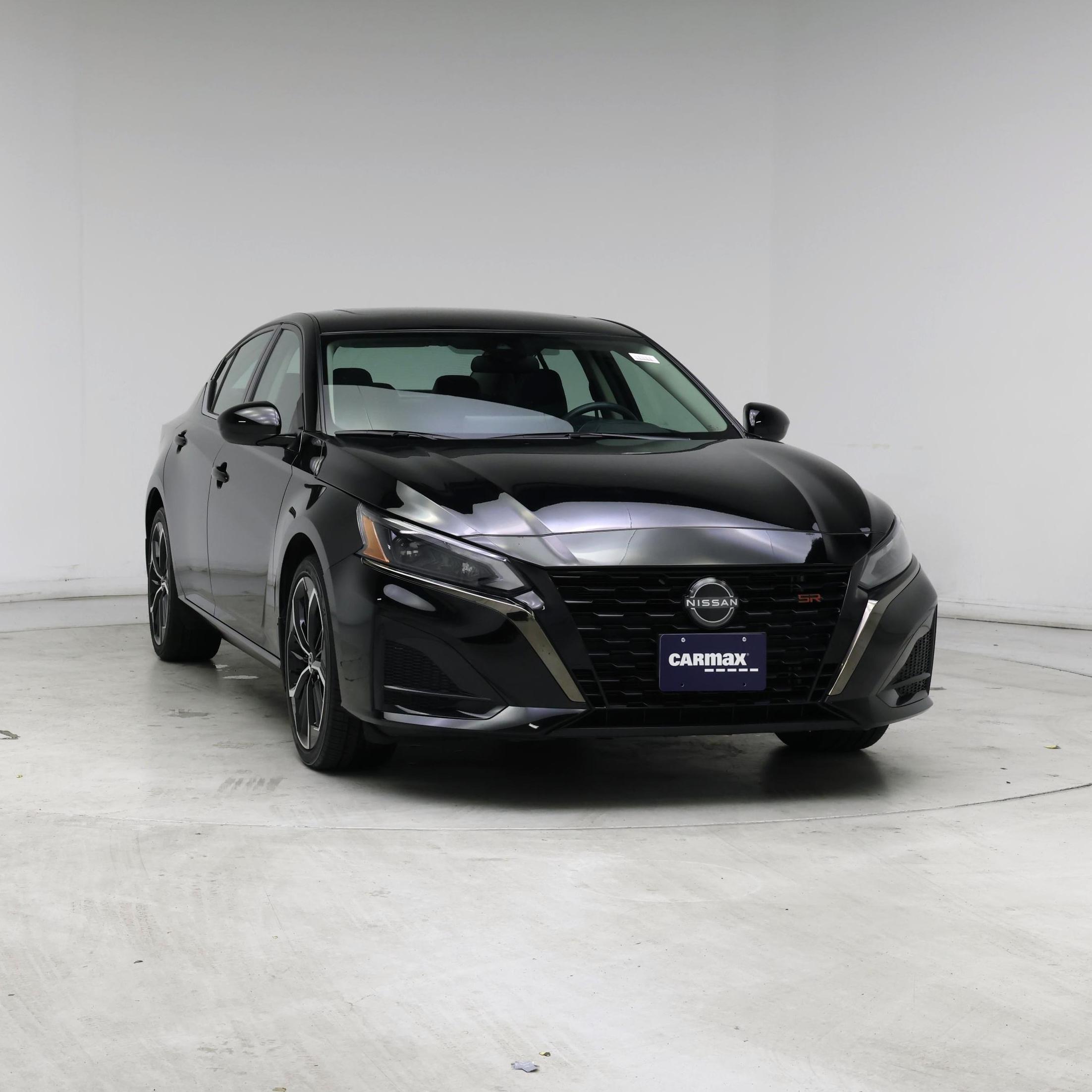 Thumbnail: 2023 Nissan Altima - 5