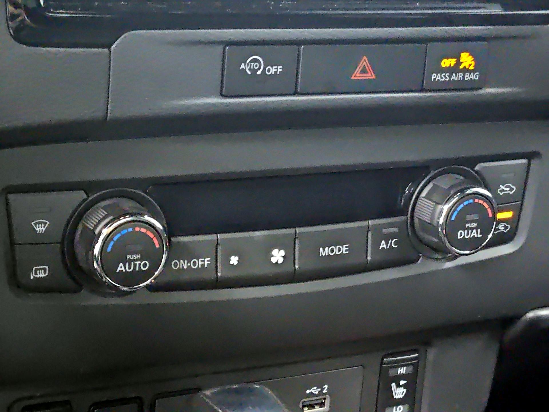 Thumbnail: 2023 Nissan Frontier - 17