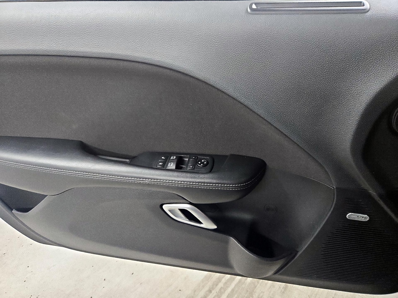 2021 Dodge Challenger R/T - Photo 13