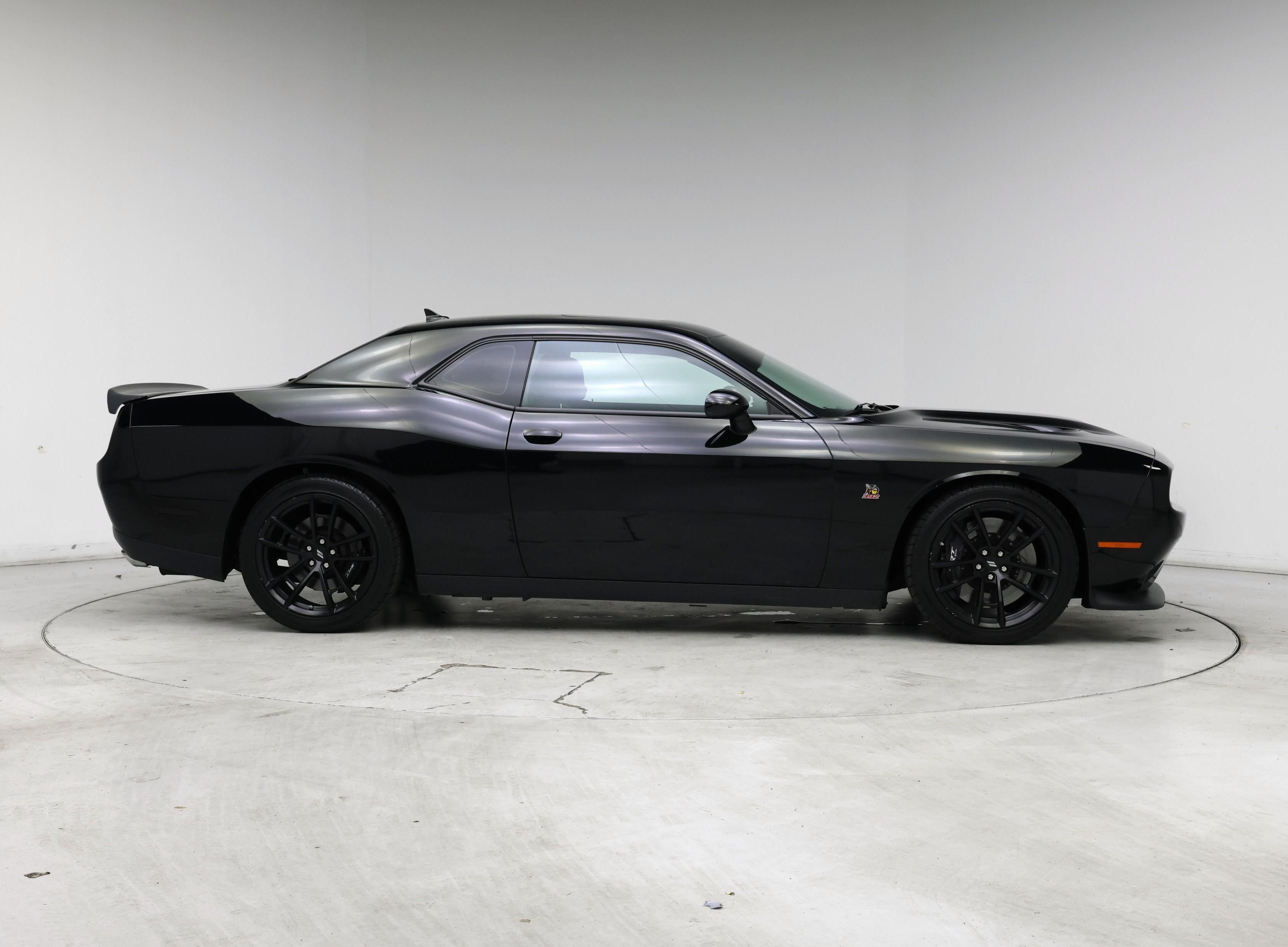 Thumbnail: 2021 Dodge Challenger - 7