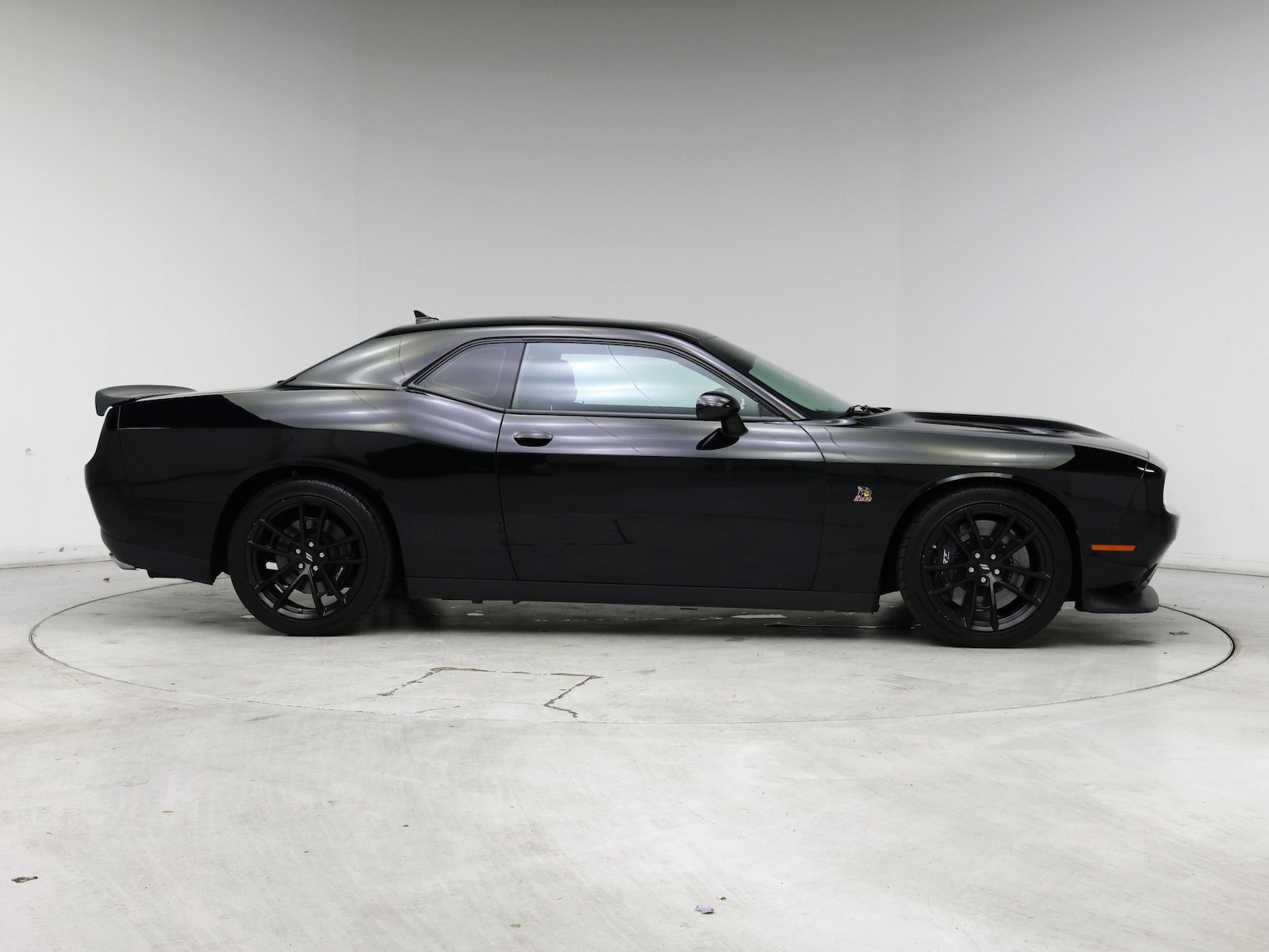 2021 Dodge Challenger R/T - Photo 8