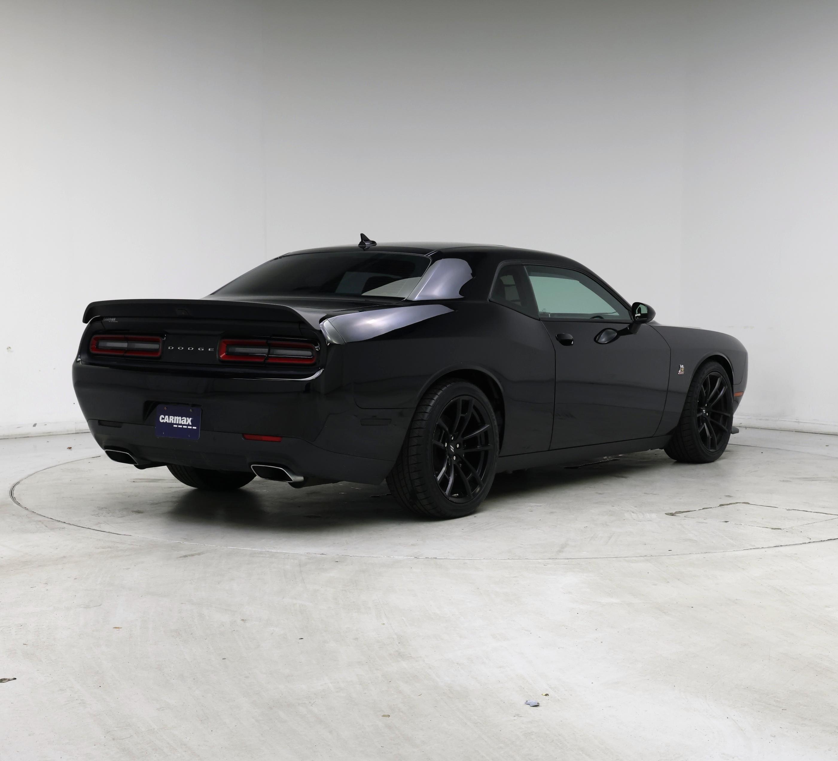 Thumbnail: 2021 Dodge Challenger - 8
